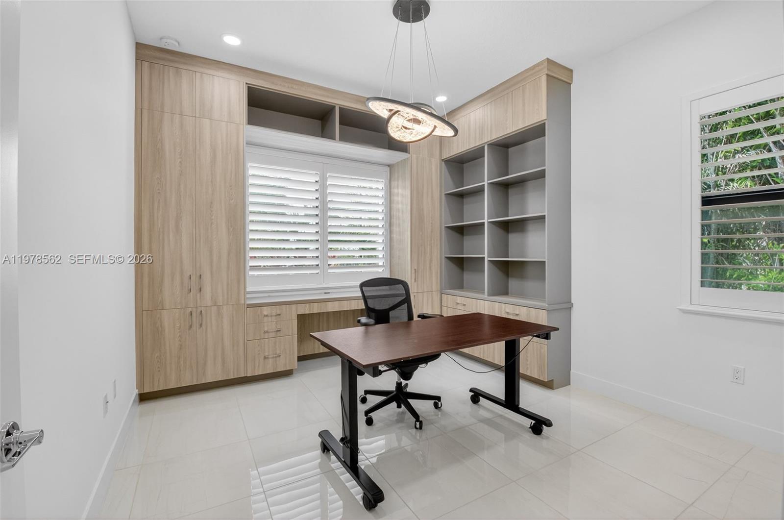 8629 Tower Brg Ct Boca Raton, FL 33496