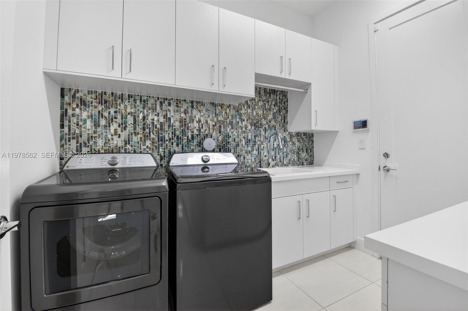 8629 Tower Brg Ct Boca Raton, FL 33496