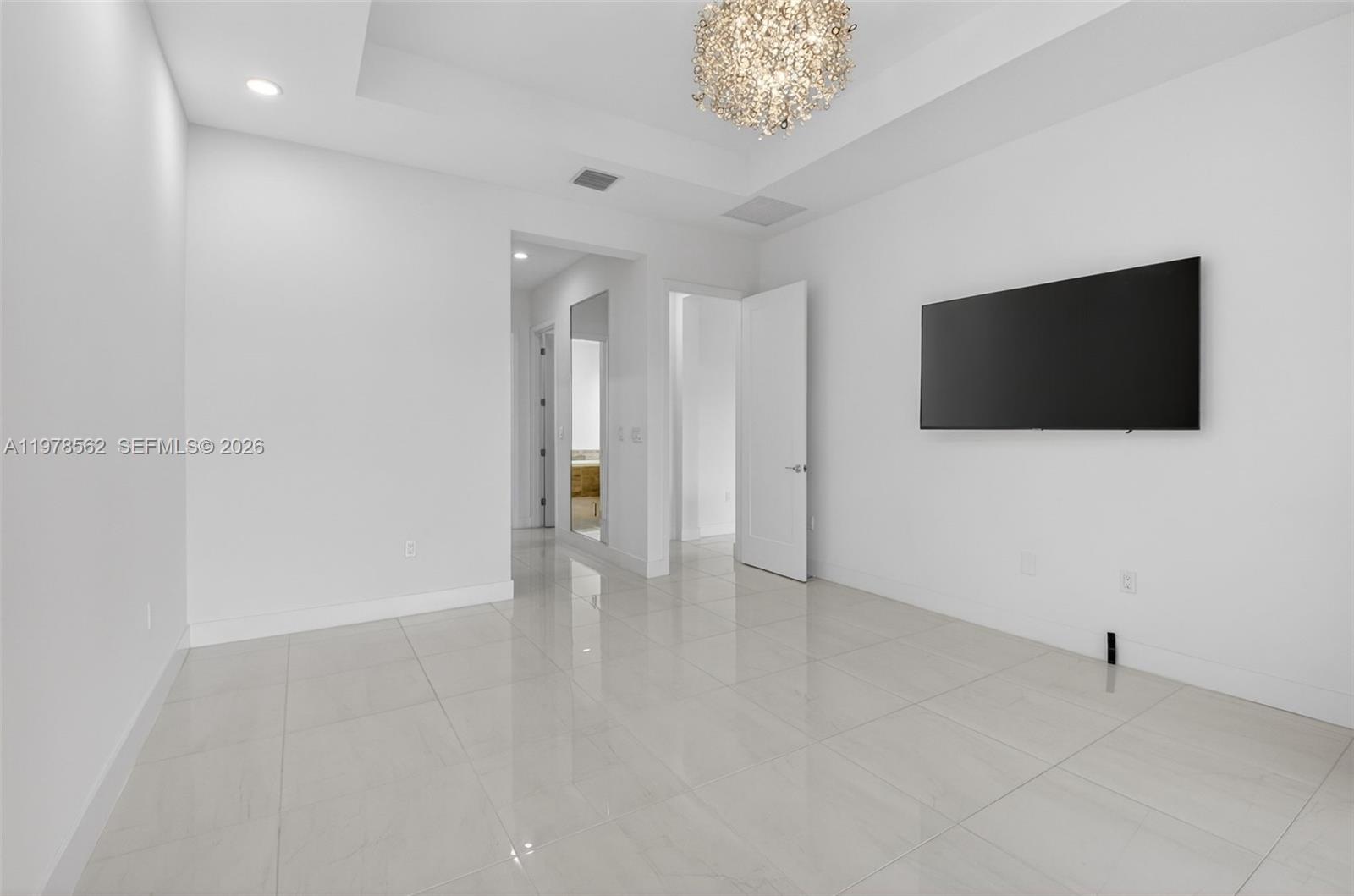 8629 Tower Brg Ct Boca Raton, FL 33496