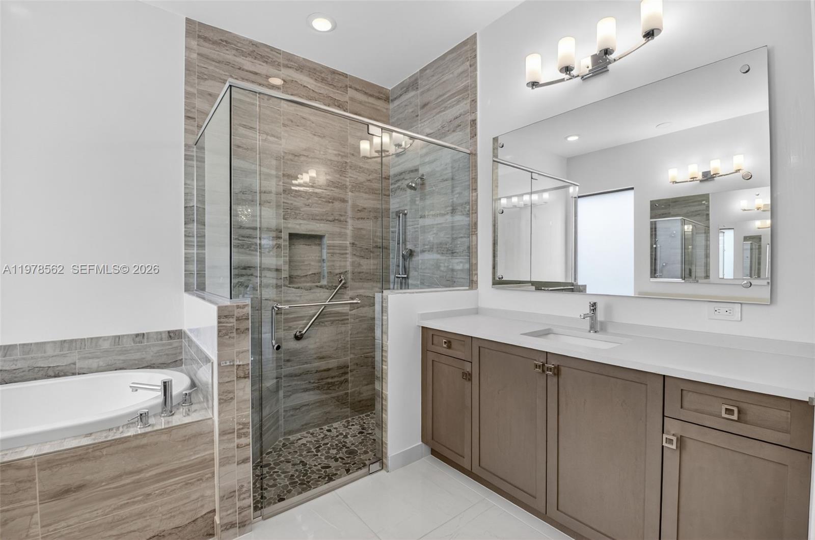 8629 Tower Brg Ct Boca Raton, FL 33496