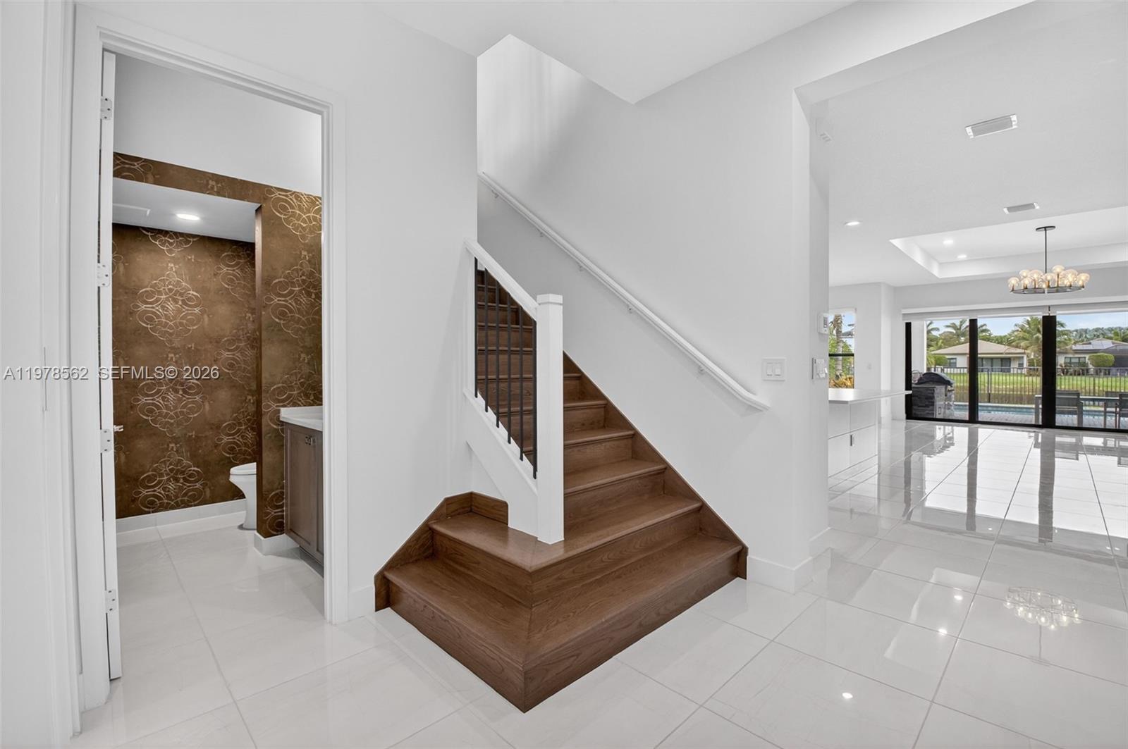 8629 Tower Brg Ct Boca Raton, FL 33496