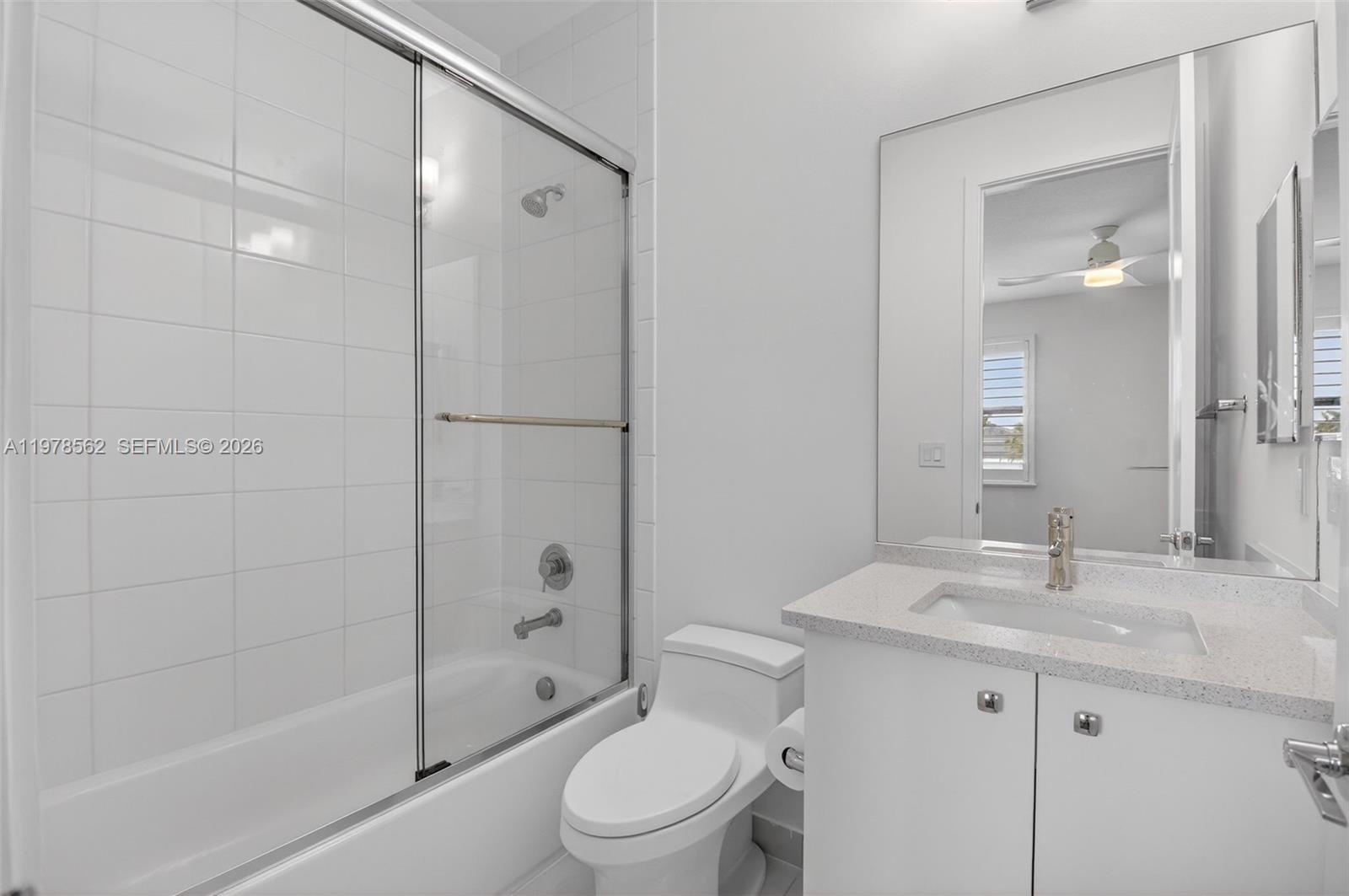 8629 Tower Brg Ct Boca Raton, FL 33496