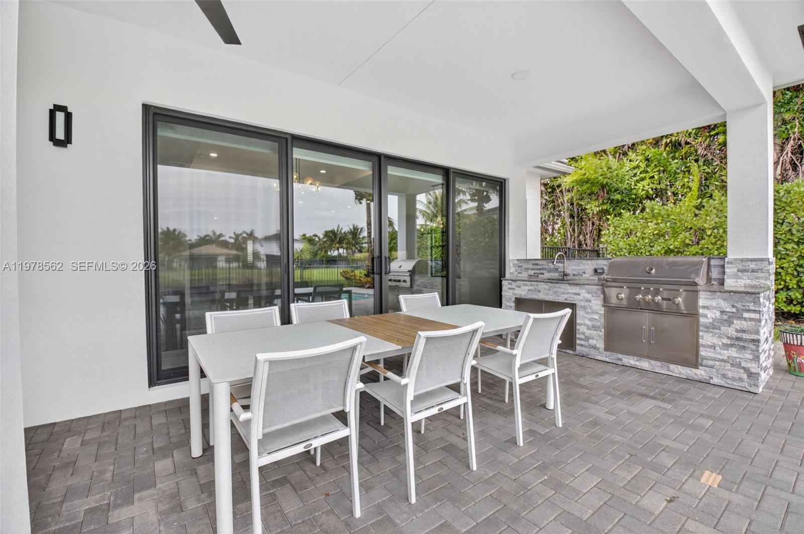 8629 Tower Brg Ct Boca Raton, FL 33496