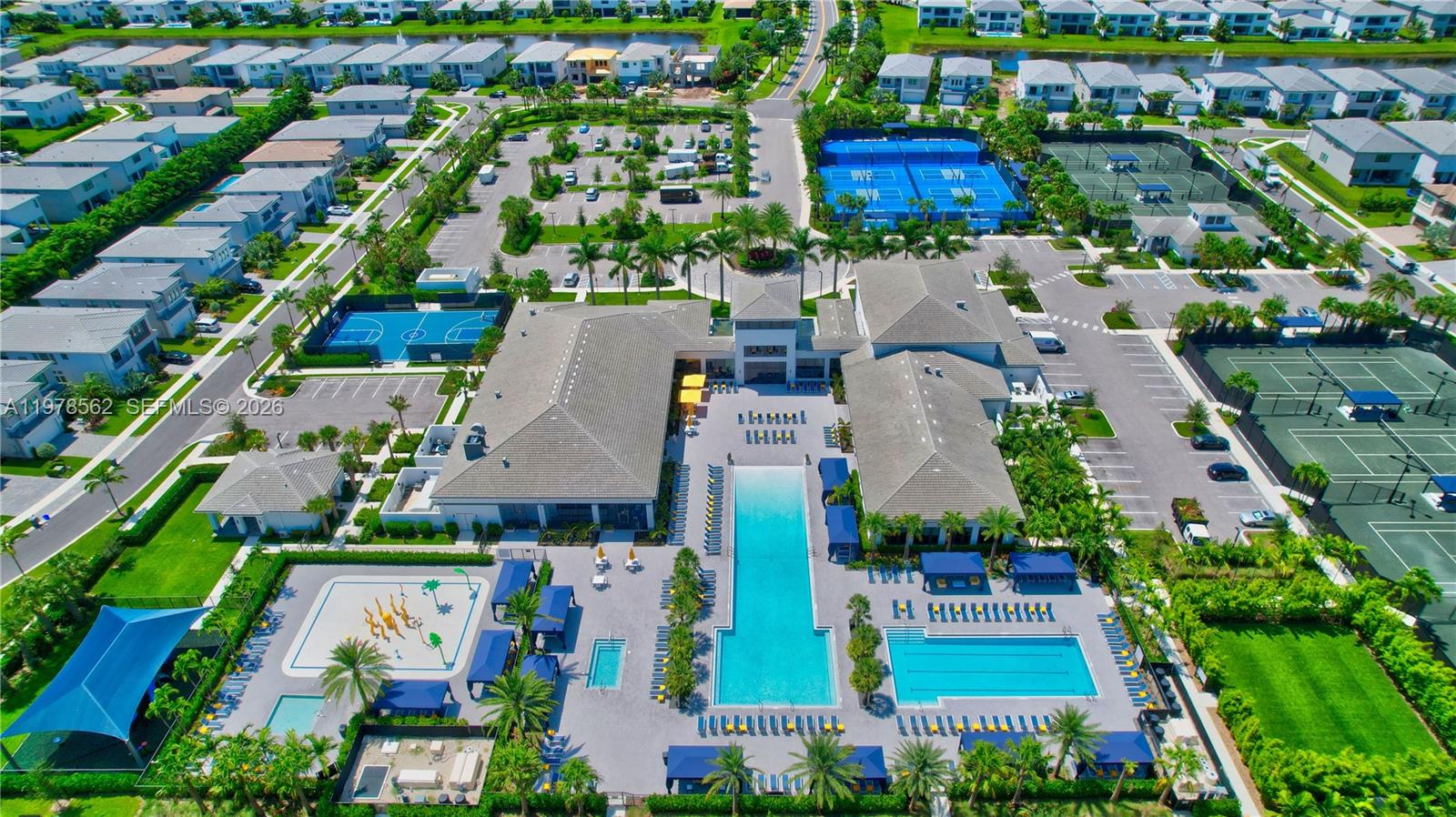 8629 Tower Brg Ct Boca Raton, FL 33496