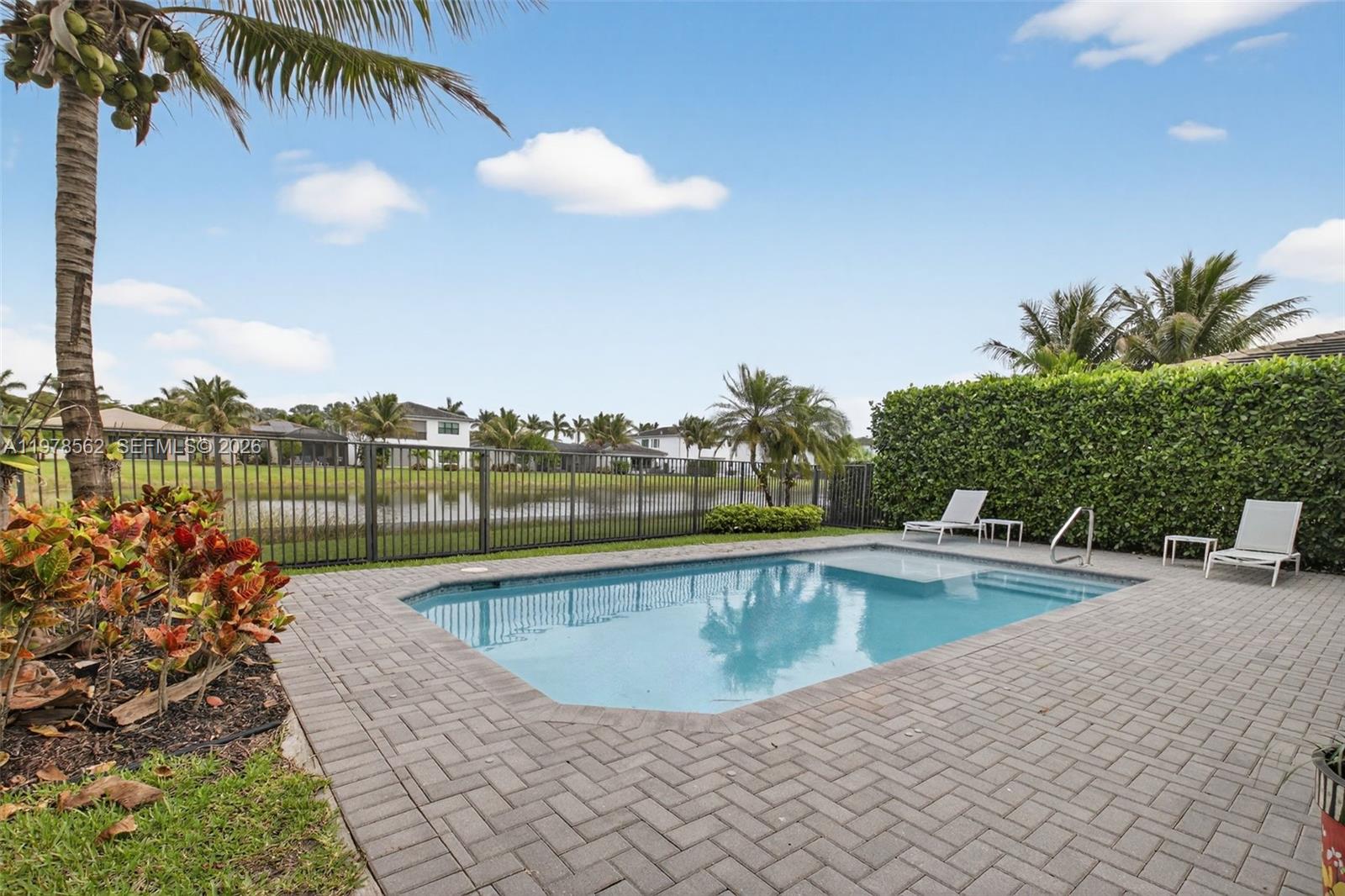 8629 Tower Brg Ct Boca Raton, FL 33496