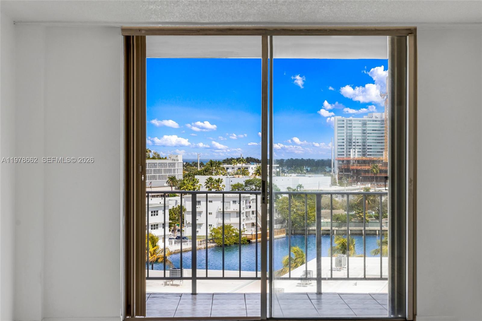 6900 Bay Dr #7E Miami Beach, FL 33141