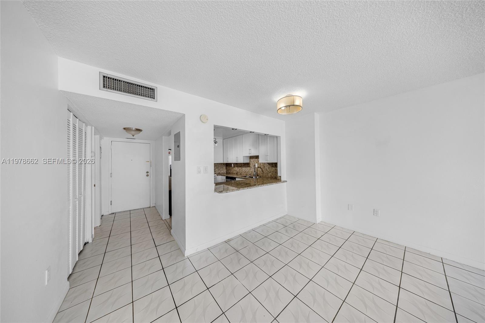 6900 Bay Dr #7E Miami Beach, FL 33141