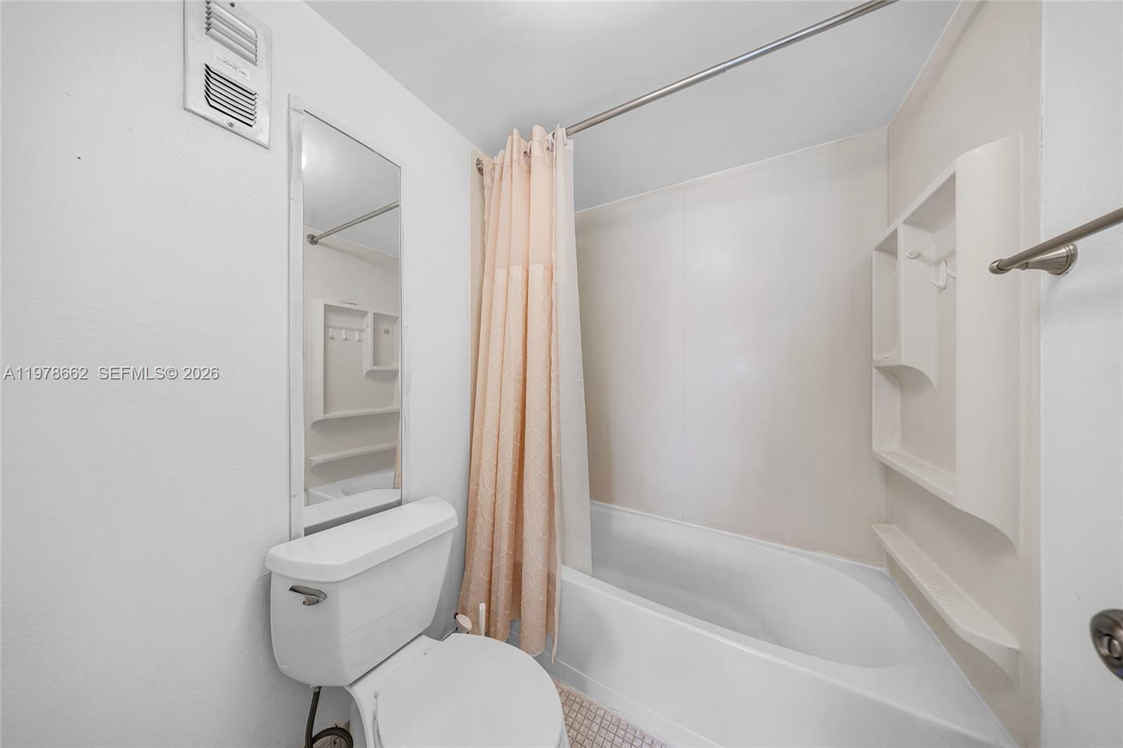 6900 Bay Dr #7E Miami Beach, FL 33141