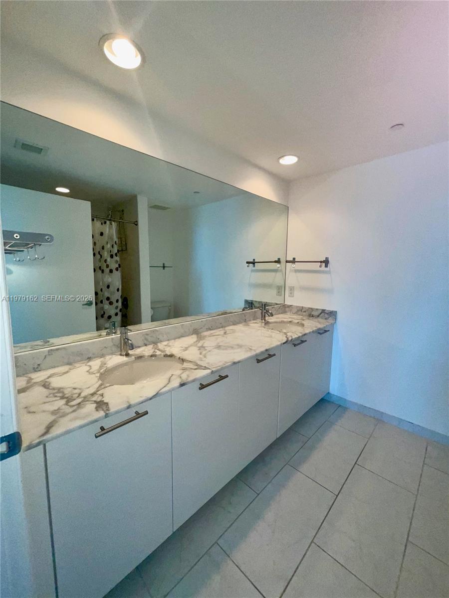 image The Plaza on Brickell West14