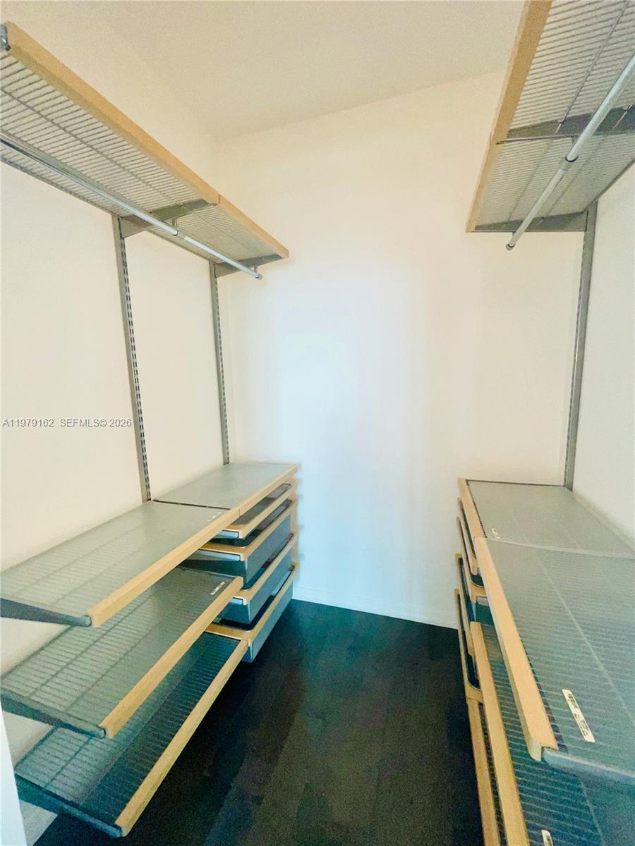 image The Plaza on Brickell West19