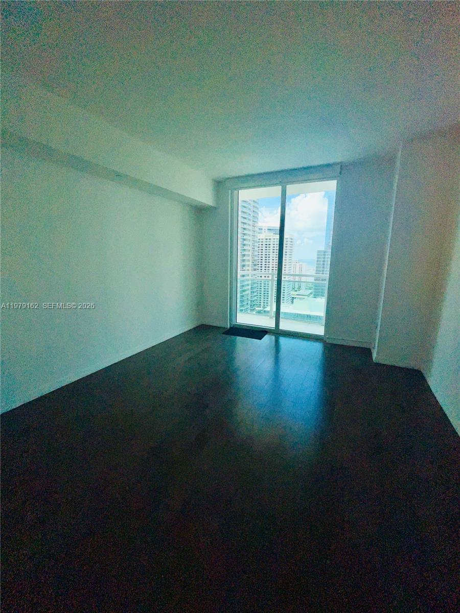 image The Plaza on Brickell West21