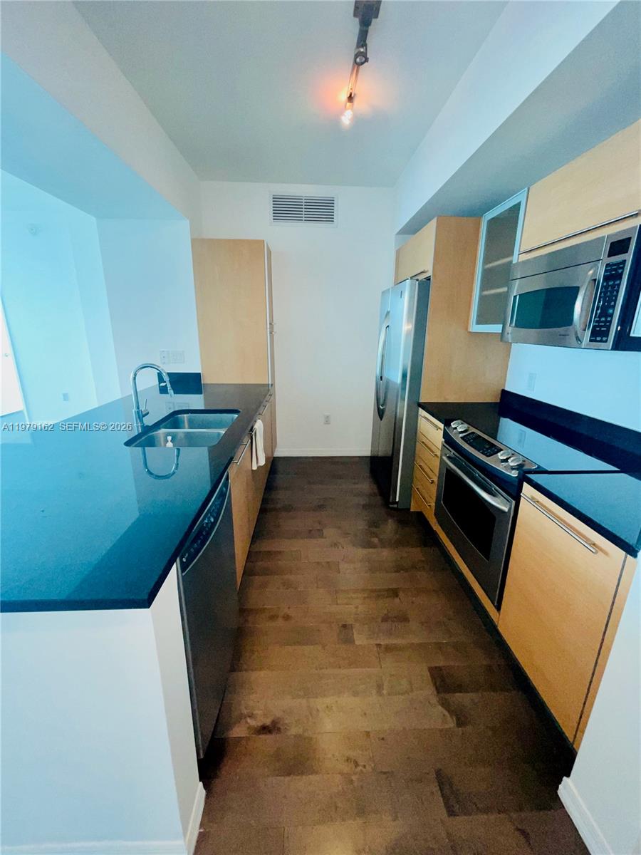 image The Plaza on Brickell West22