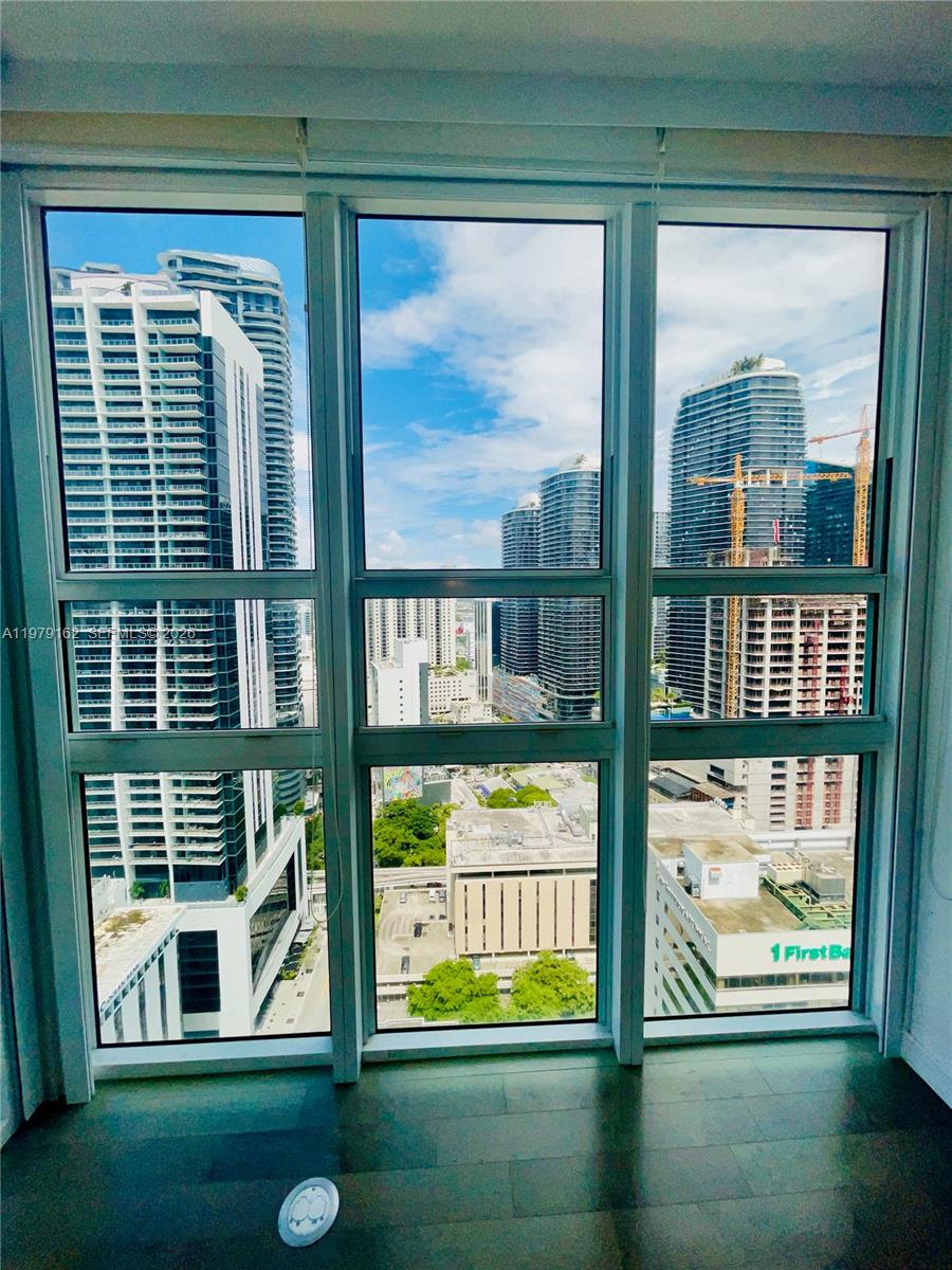 image The Plaza on Brickell West25