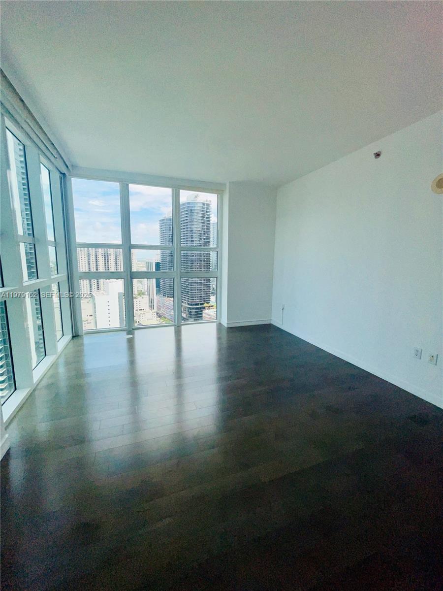 image The Plaza on Brickell West7