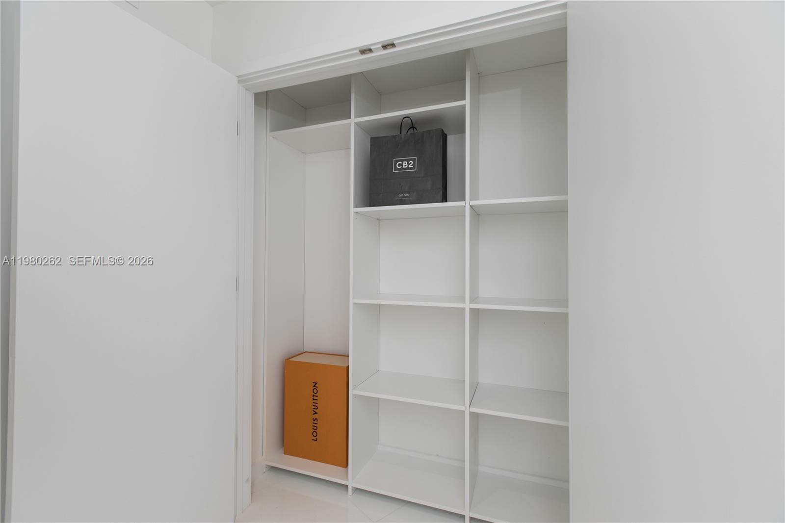 image Paramount Miami Worldcenter13