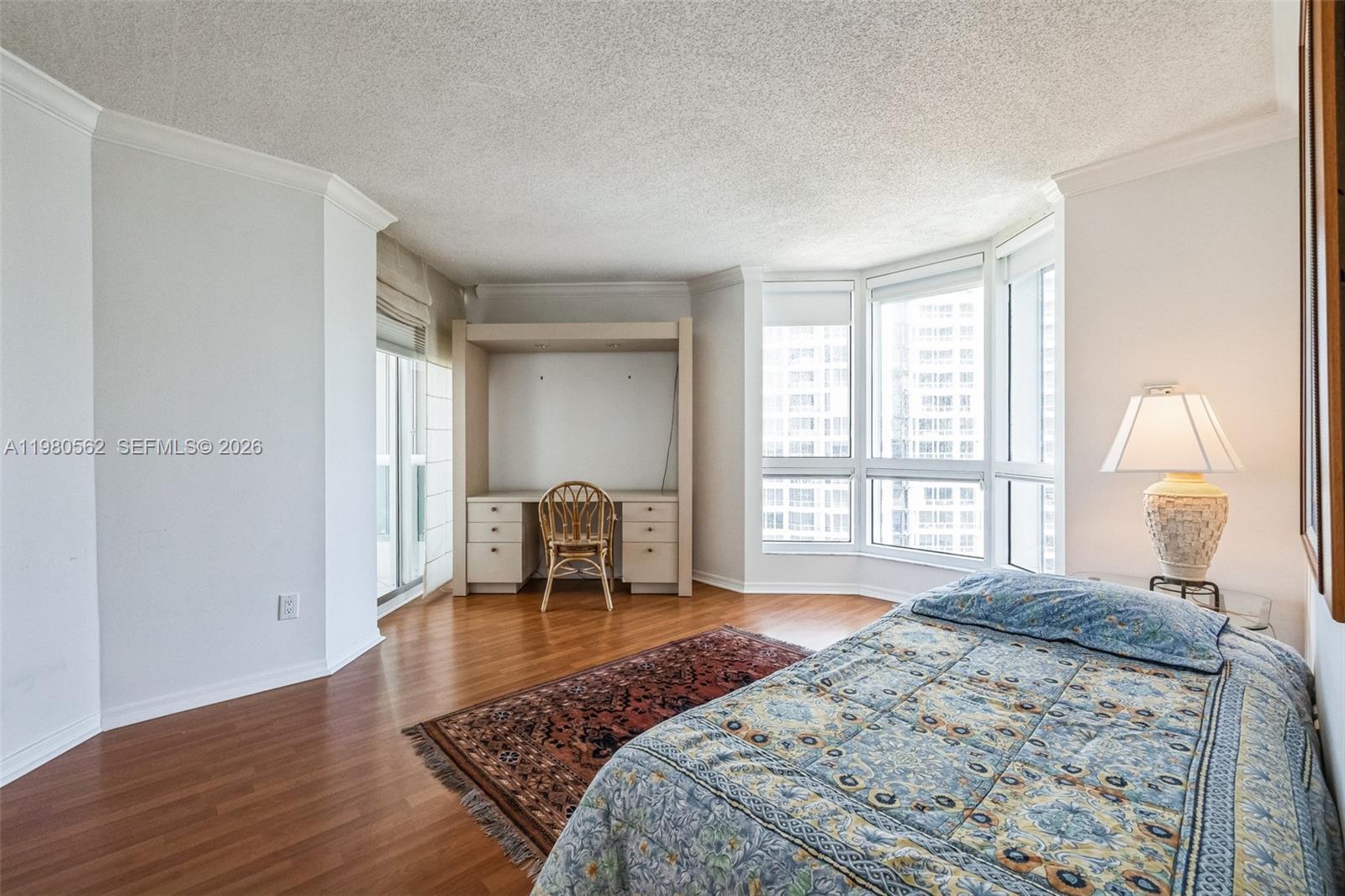 21205 Yacht Clb Dr #1802 Aventura, FL 33180