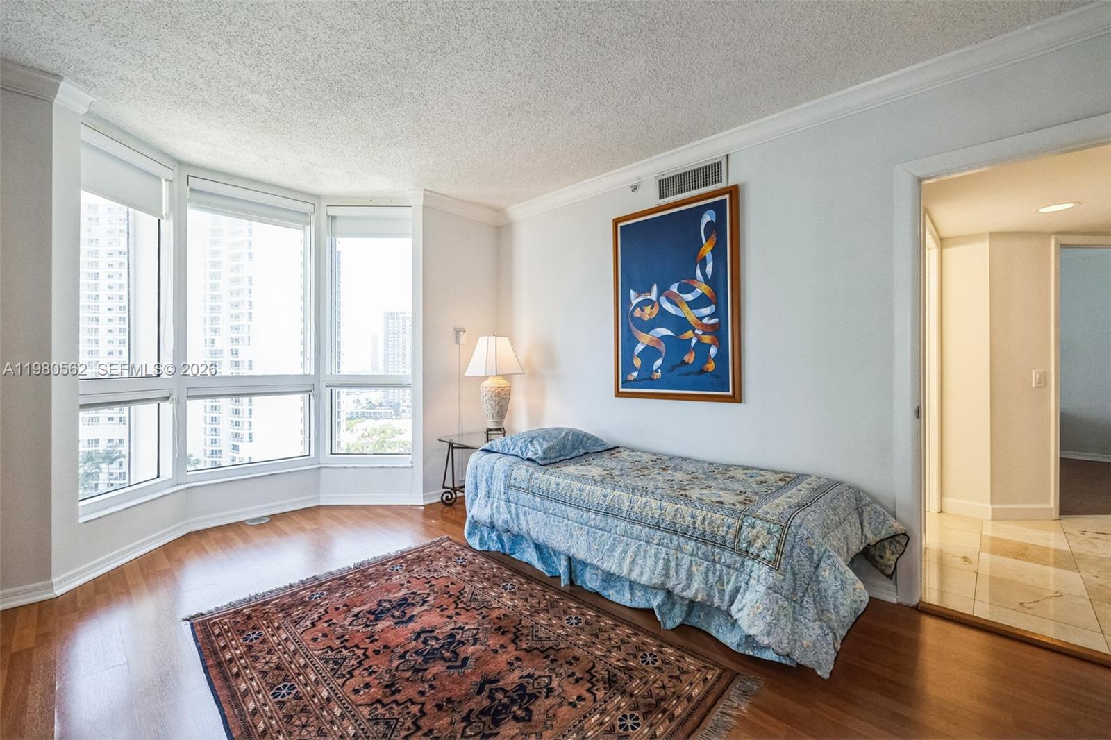 21205 Yacht Clb Dr #1802 Aventura, FL 33180