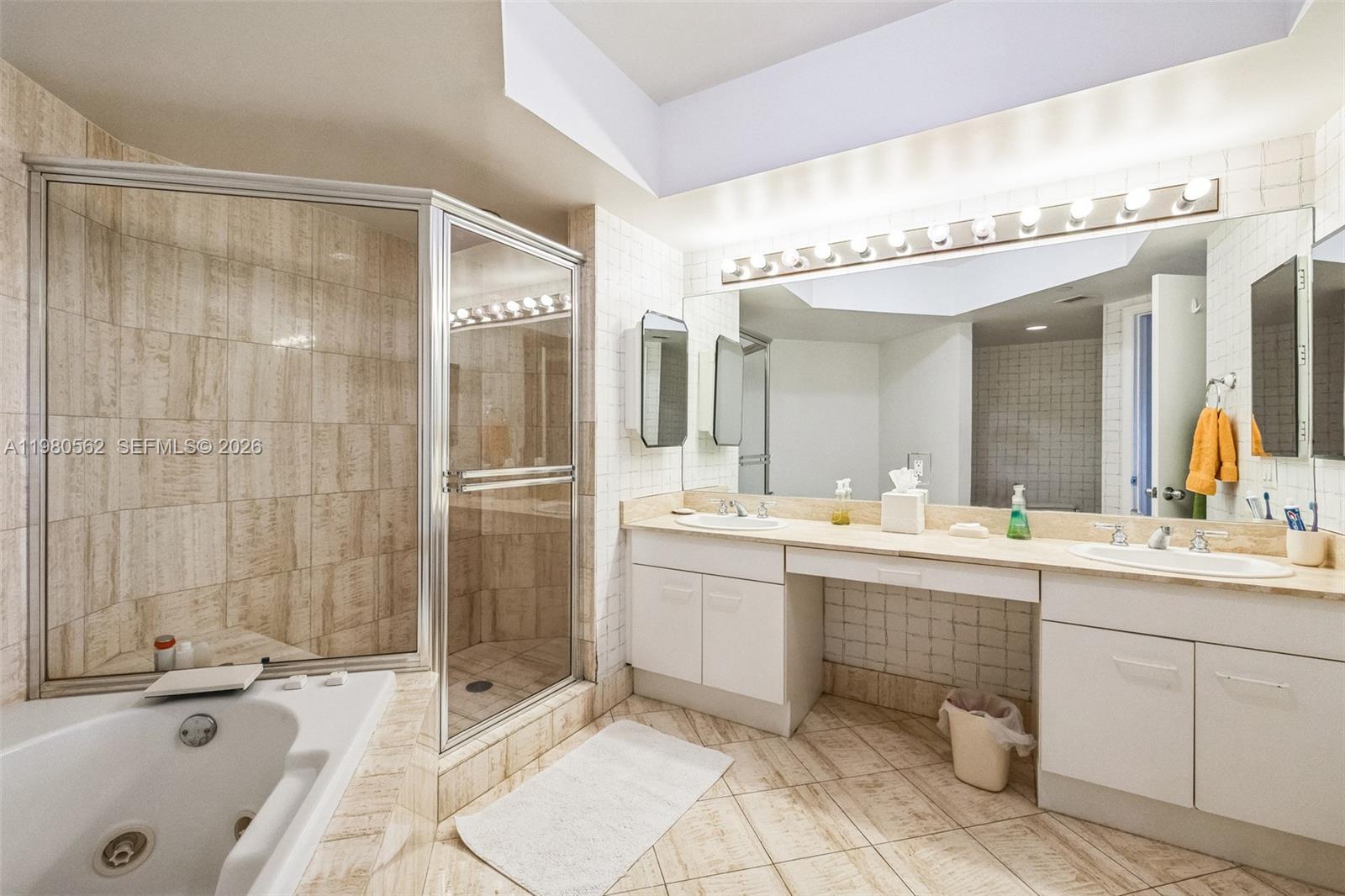 21205 Yacht Clb Dr #1802 Aventura, FL 33180