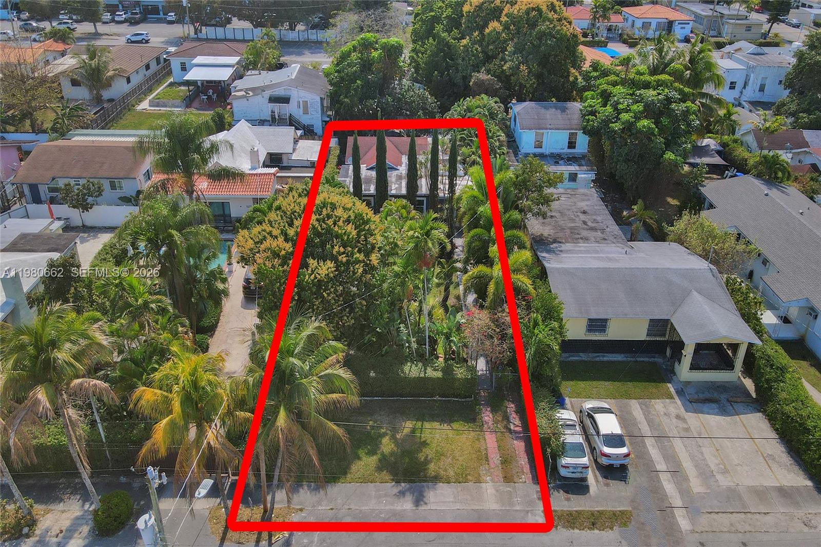 2258 SW 15th St Miami, FL 33145