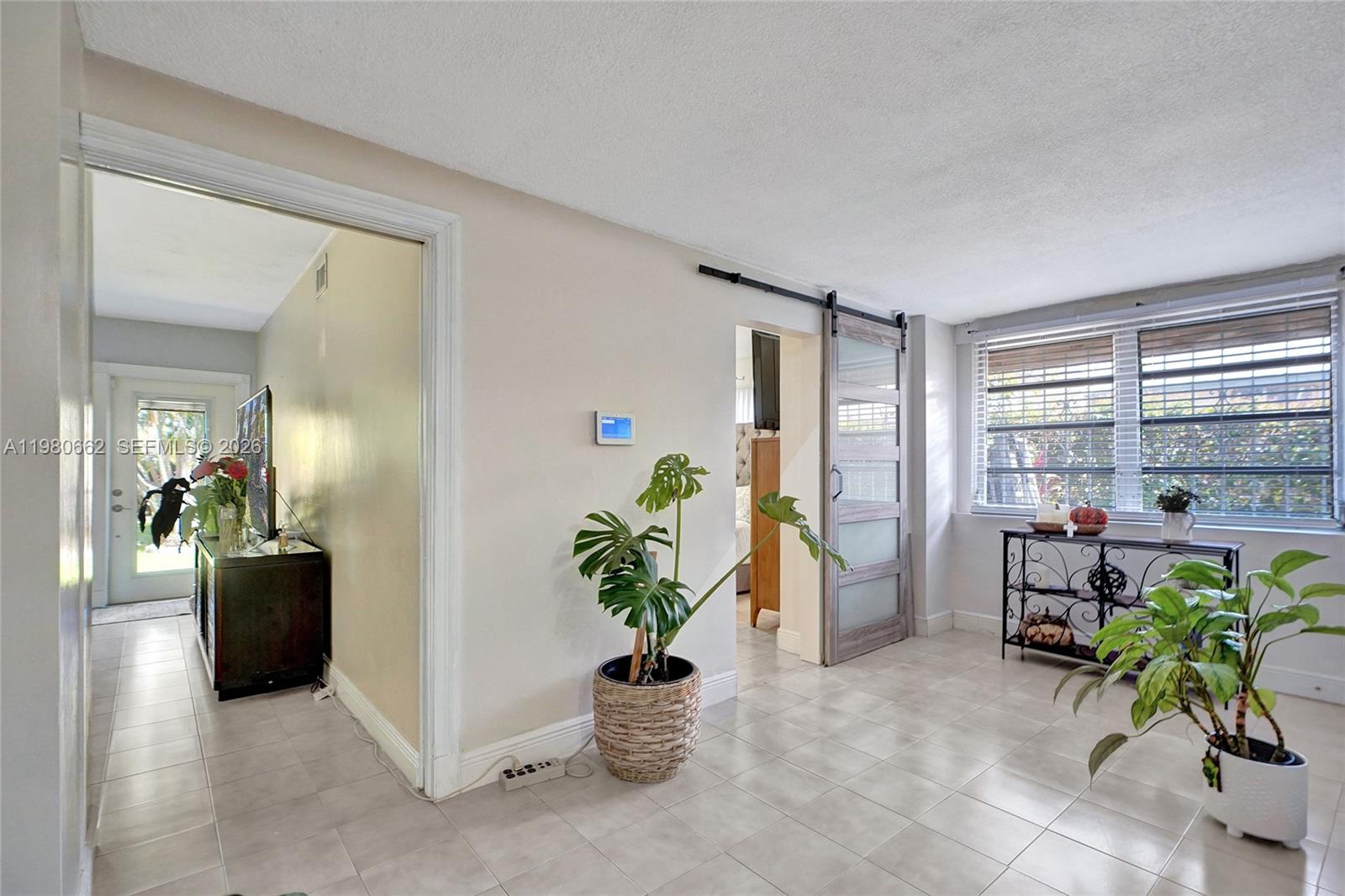 2258 SW 15th St Miami, FL 33145