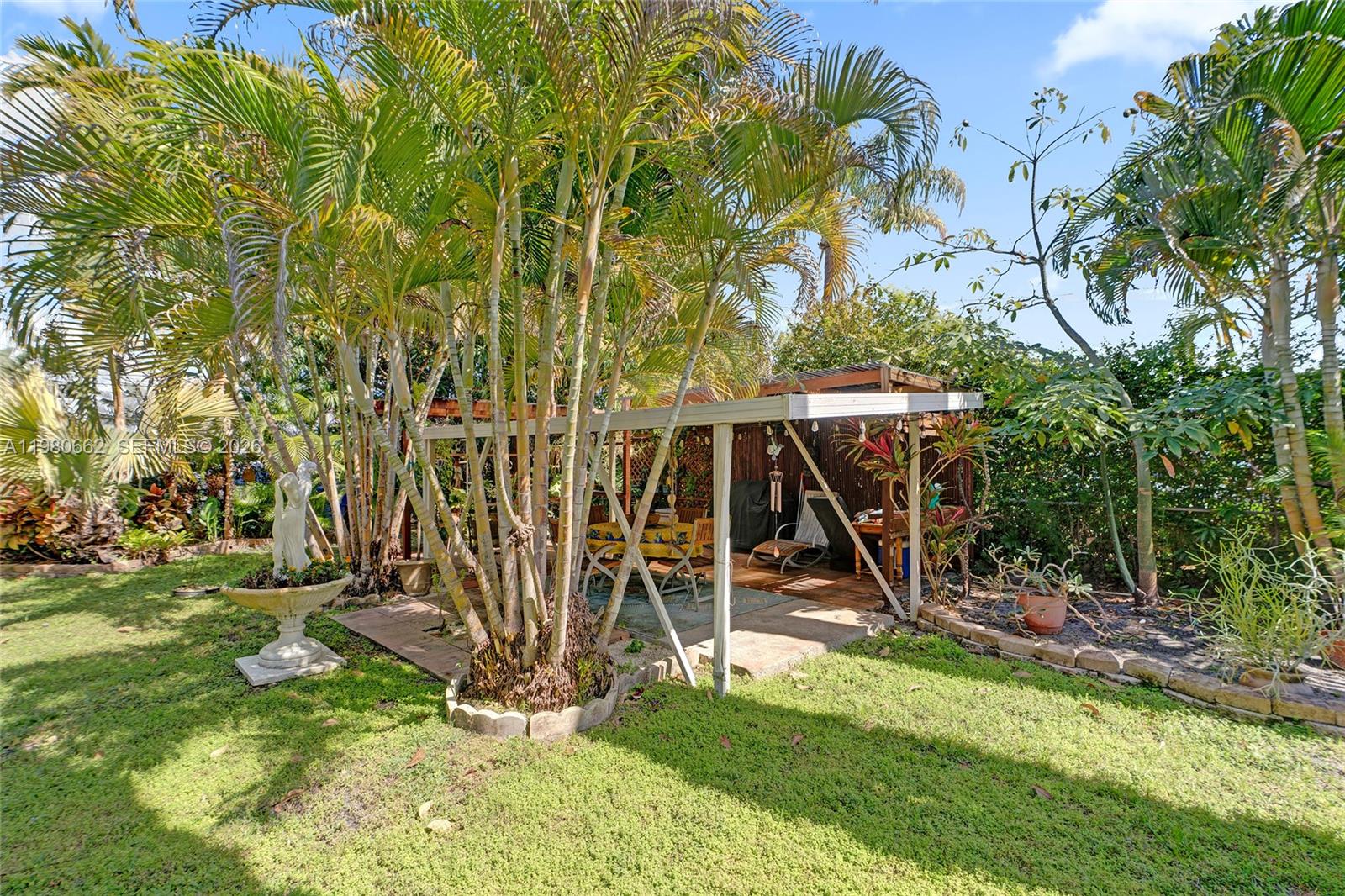 2258 SW 15th St Miami, FL 33145