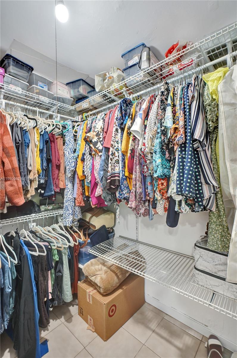 2258 SW 15th St Miami, FL 33145