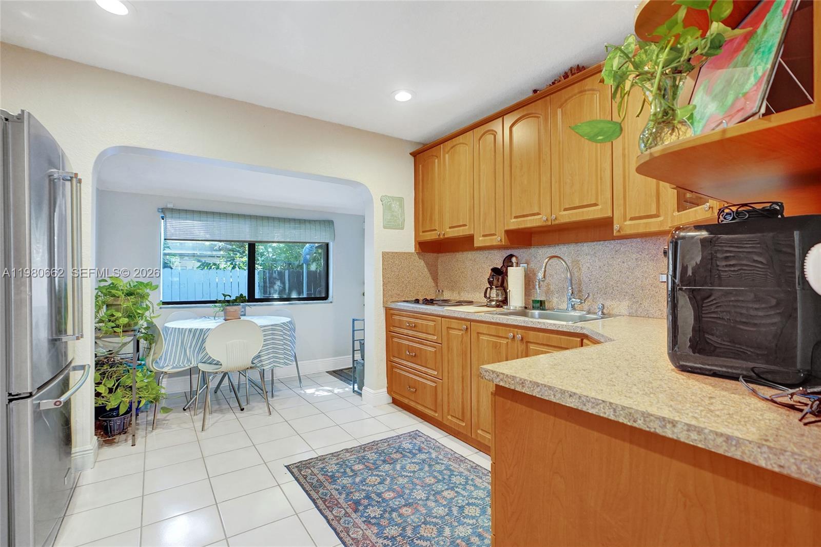 2258 SW 15th St Miami, FL 33145