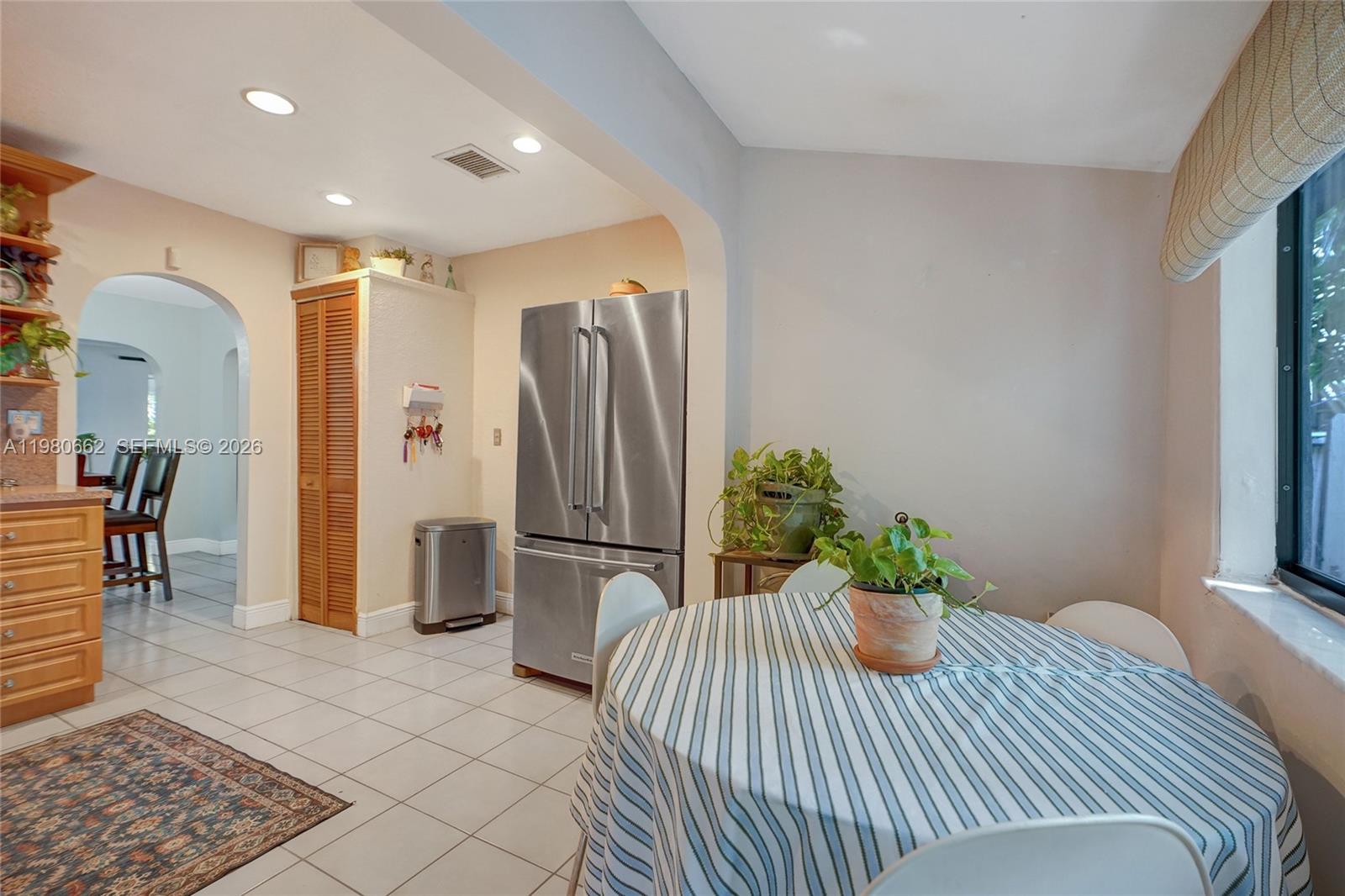 2258 SW 15th St Miami, FL 33145