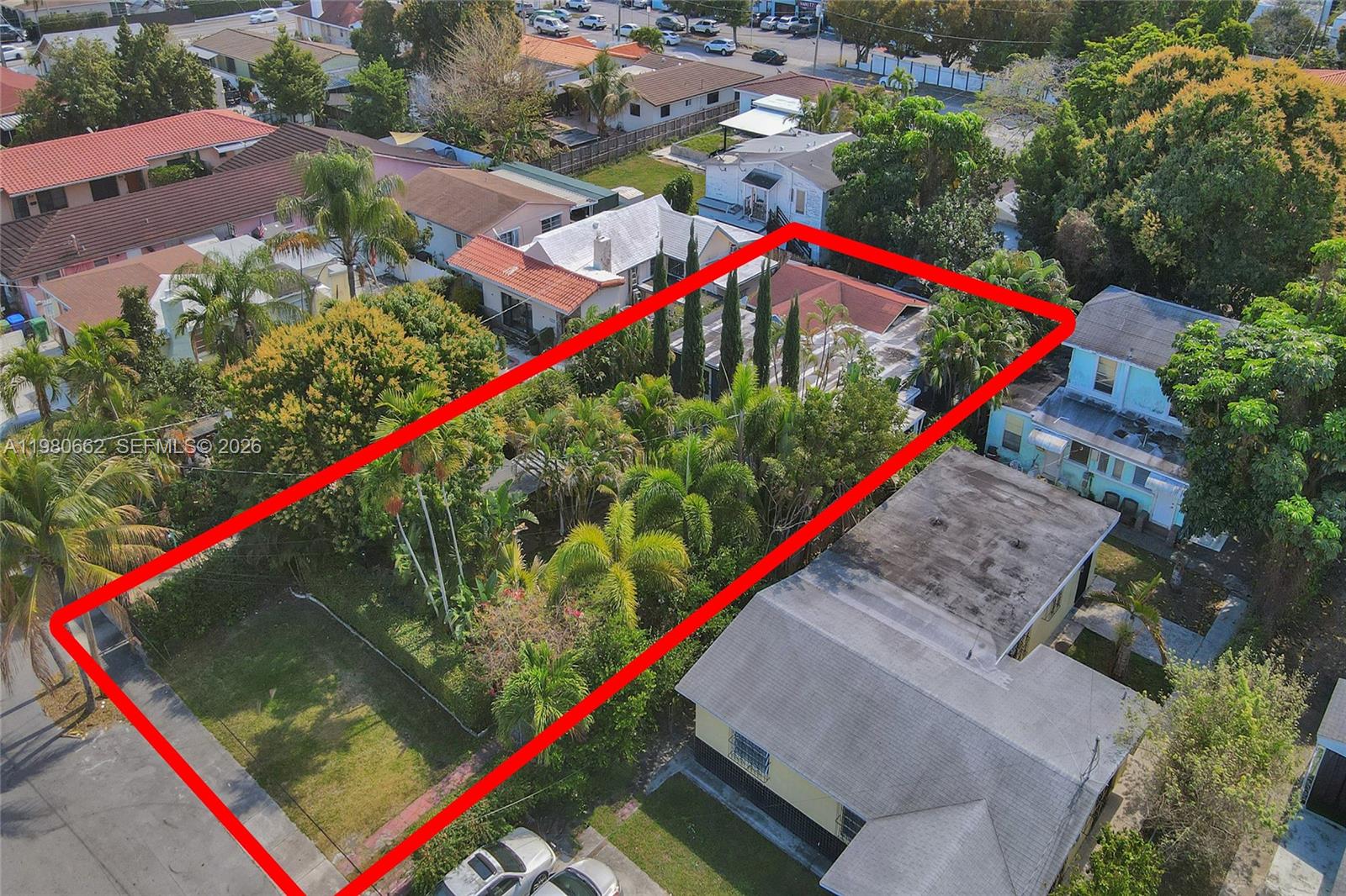 2258 SW 15th St Miami, FL 33145