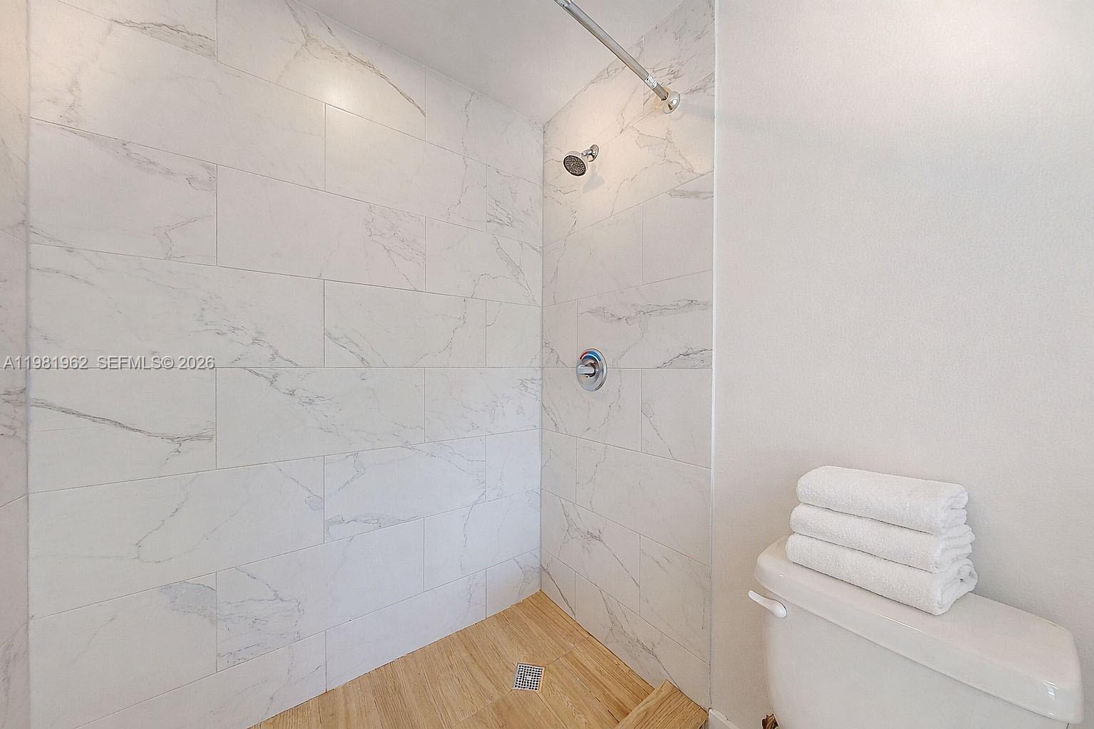 519 SW 5th Ave #201 Miami, FL 33130