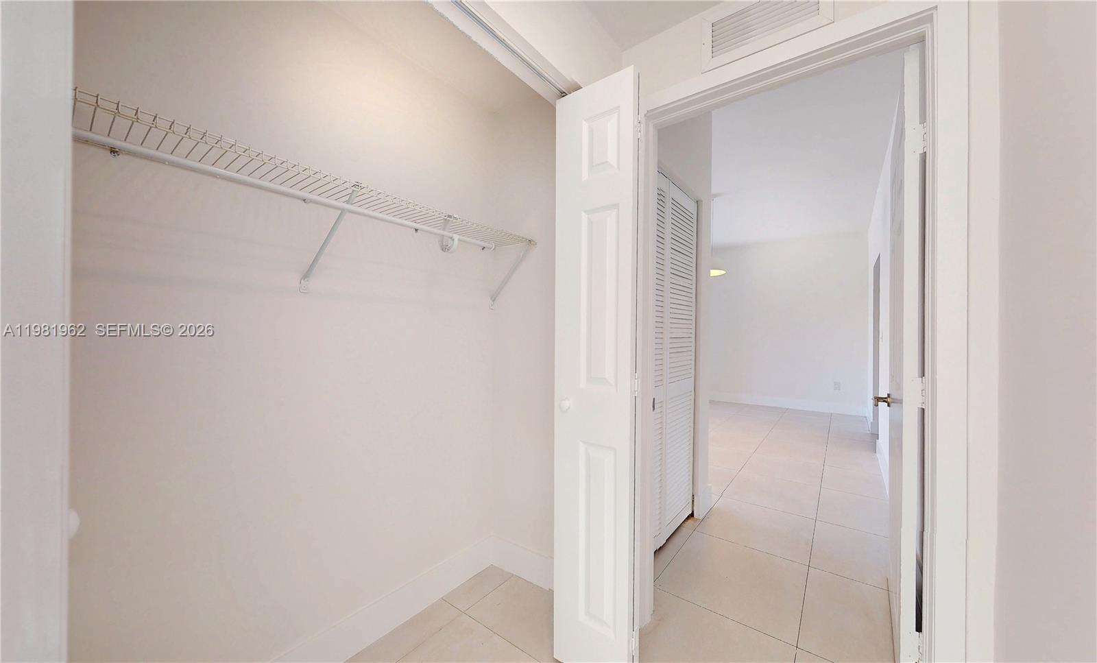 519 SW 5th Ave #201 Miami, FL 33130