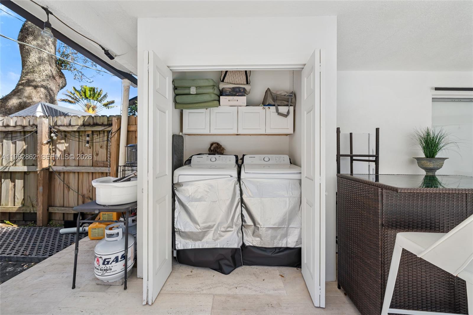 1040 SW 66th Ave Pembroke Pines, FL 33023