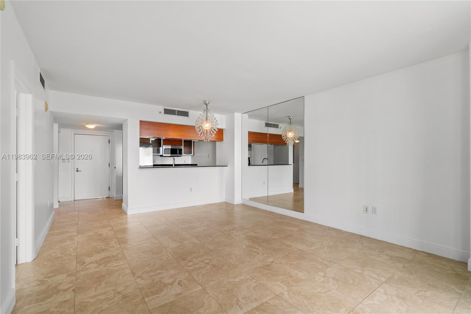 1800 N Bayshore Dr #1208 Miami, FL 33132