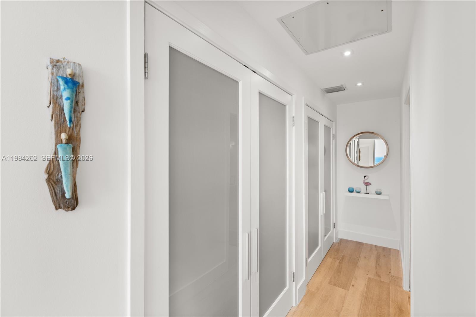 5555 Collins Ave #17J Miami Beach, FL 33140