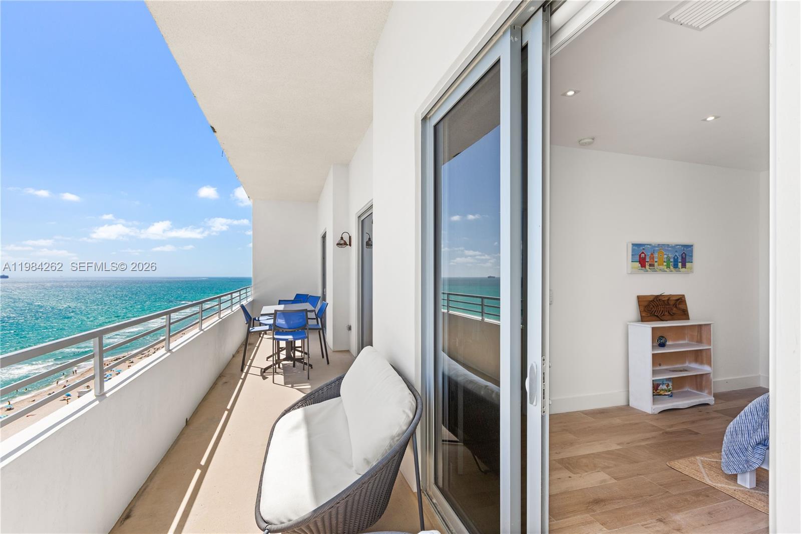 5555 Collins Ave #17J Miami Beach, FL 33140