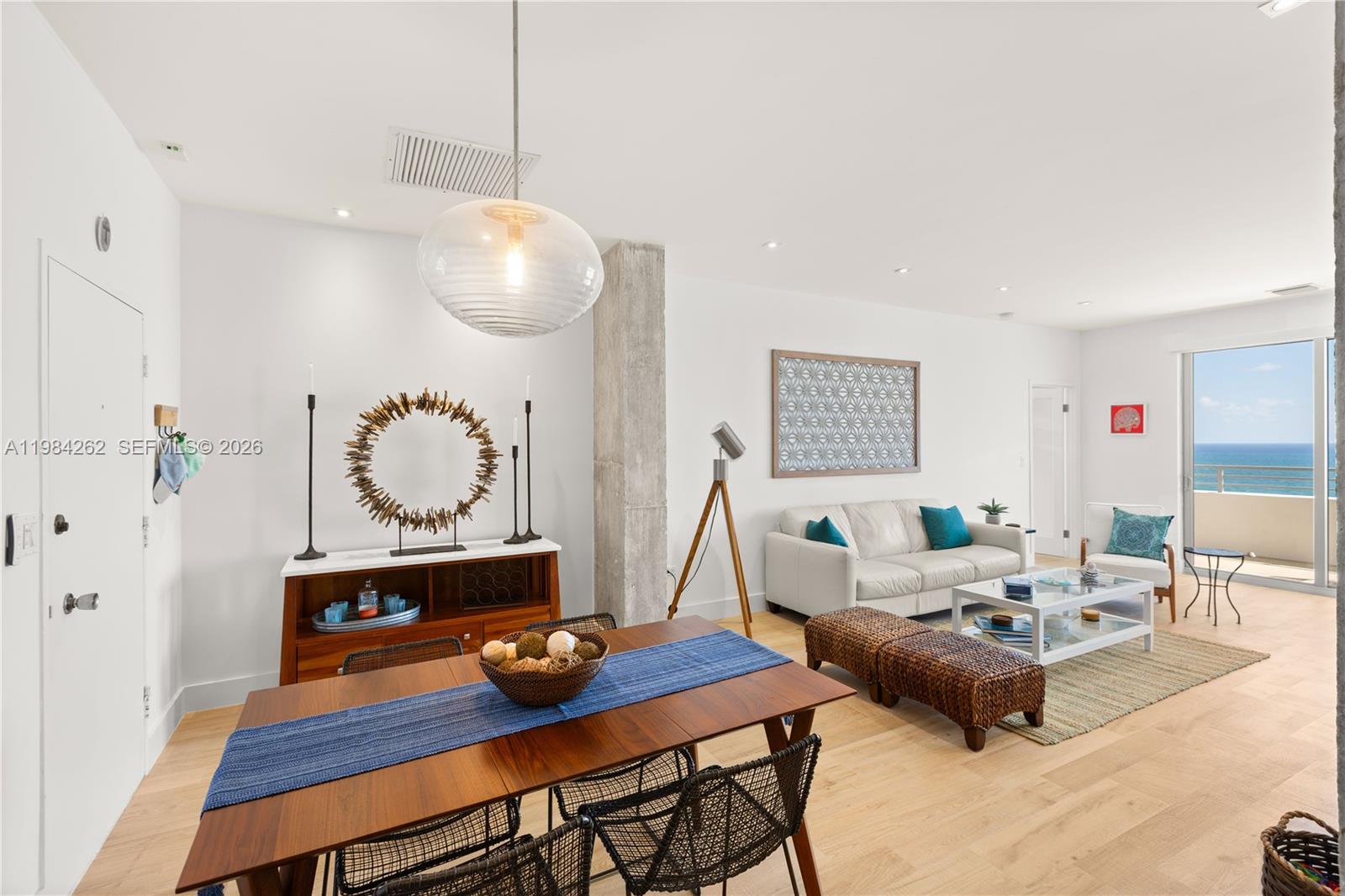 5555 Collins Ave #17J Miami Beach, FL 33140