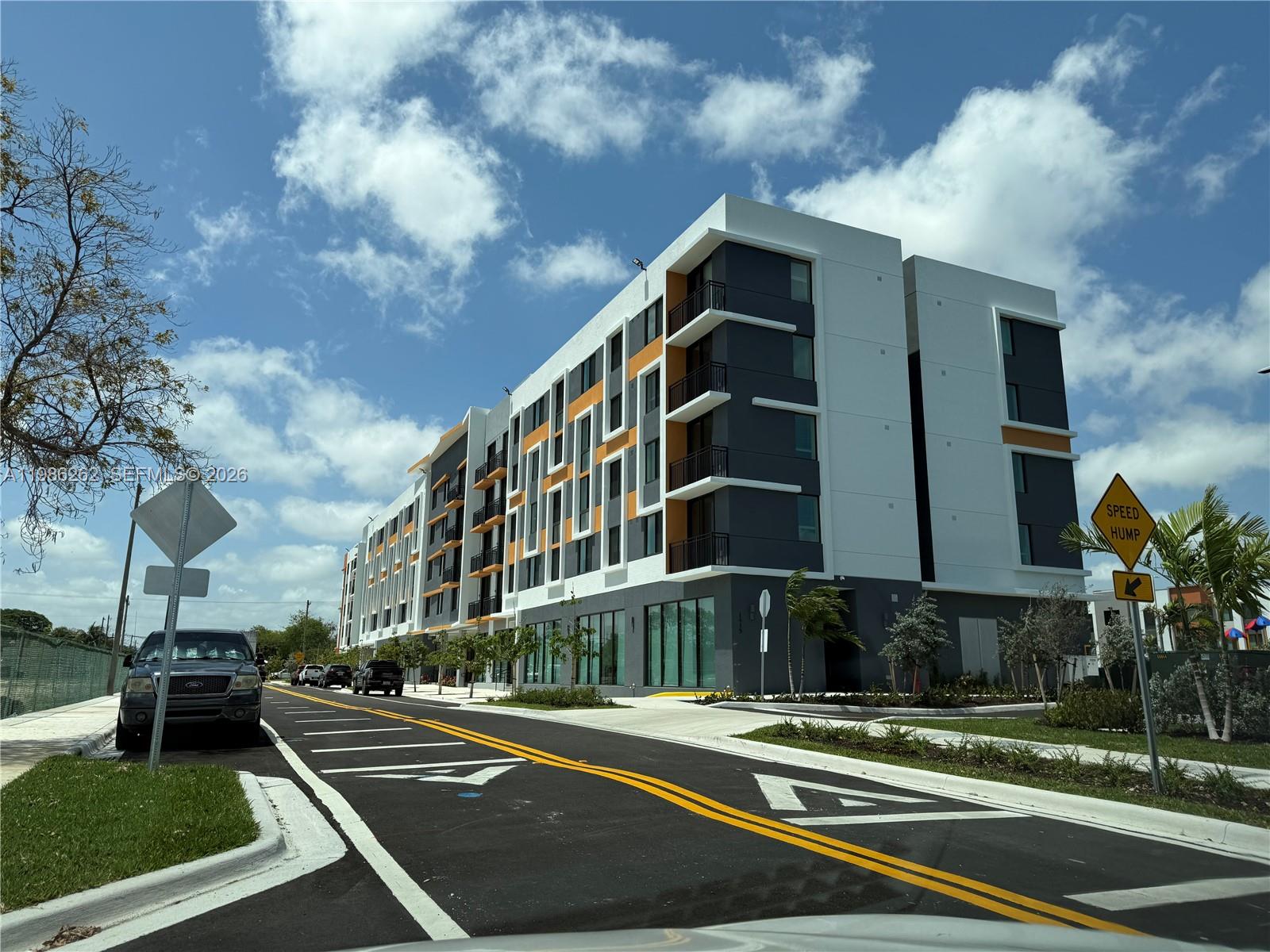 1812 NW 64th St Miami, FL 33147