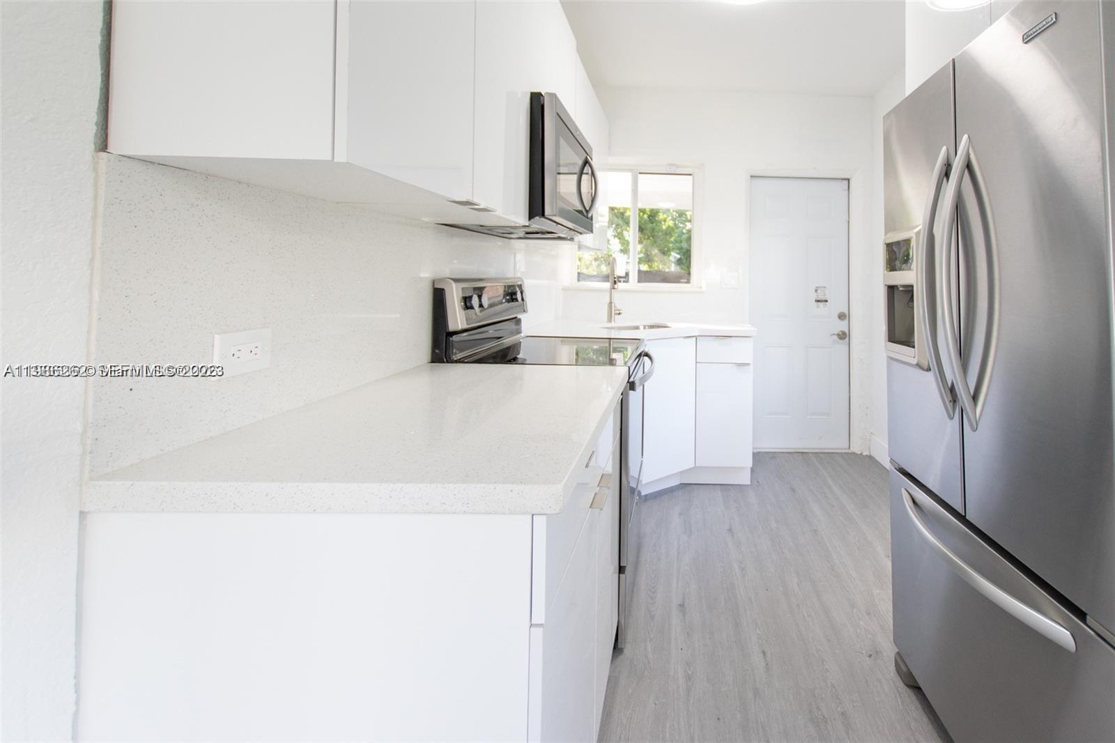 1812 NW 64th St Miami, FL 33147