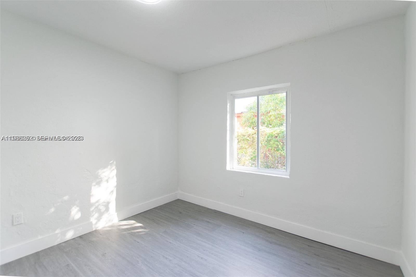 1812 NW 64th St Miami, FL 33147