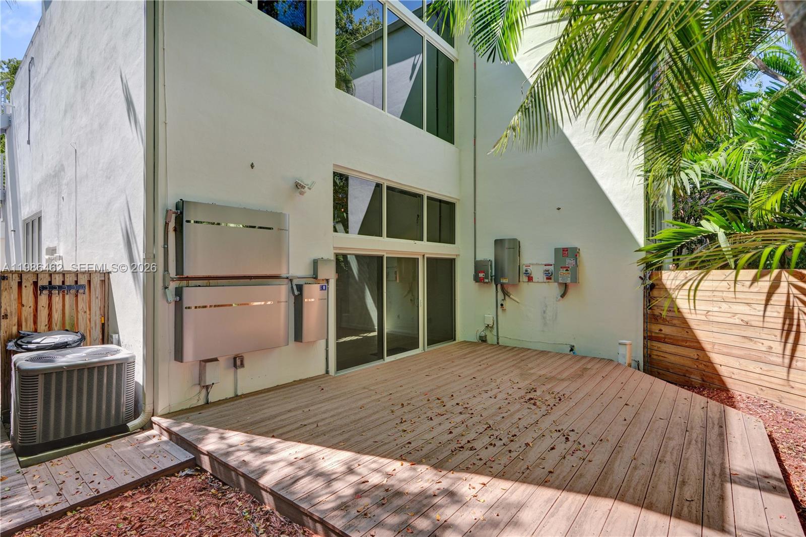 3126 Center St #8 Coconut Grove, FL 33133