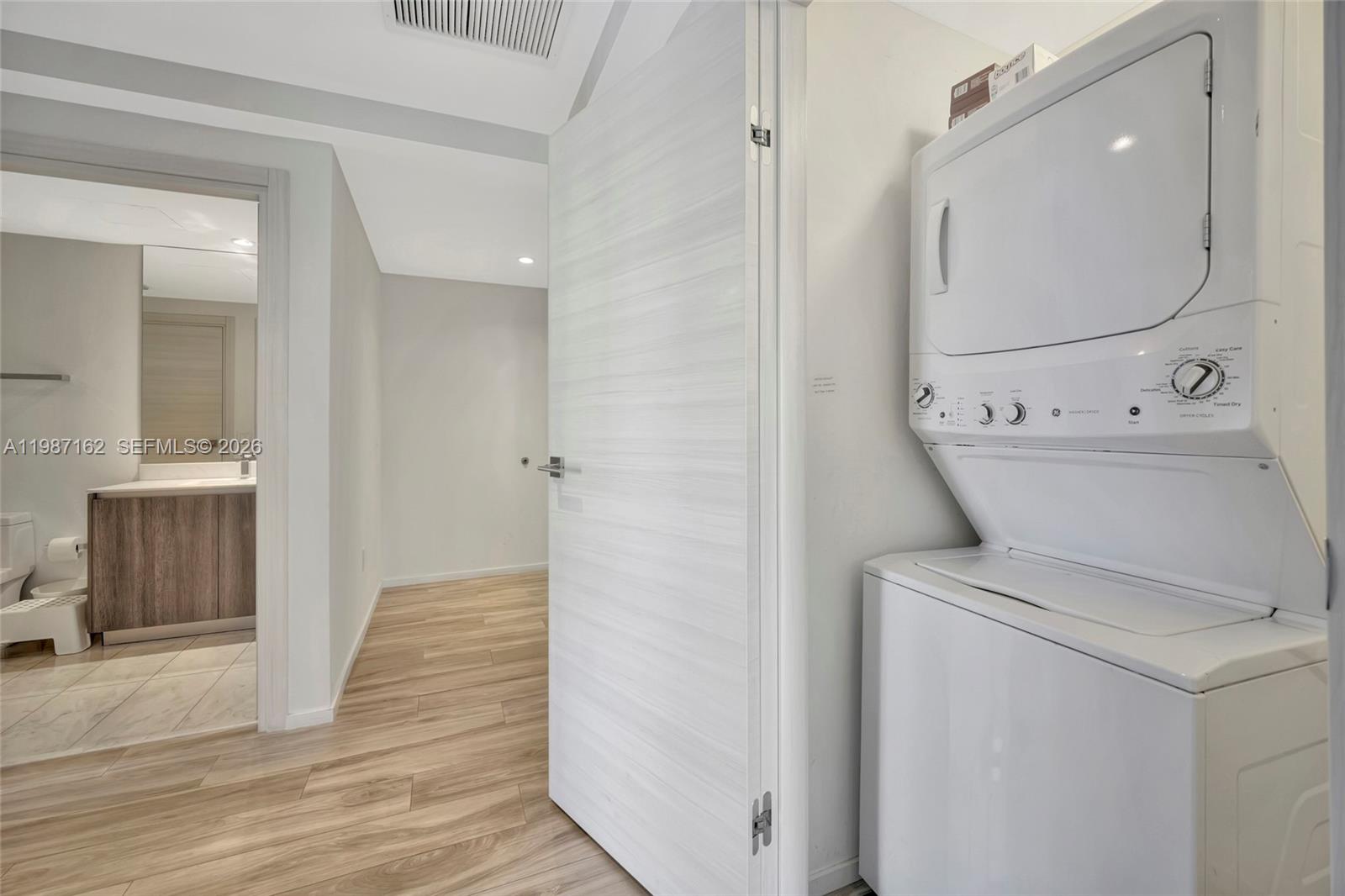 801 S Miami Ave #2909 Miami, FL 33130