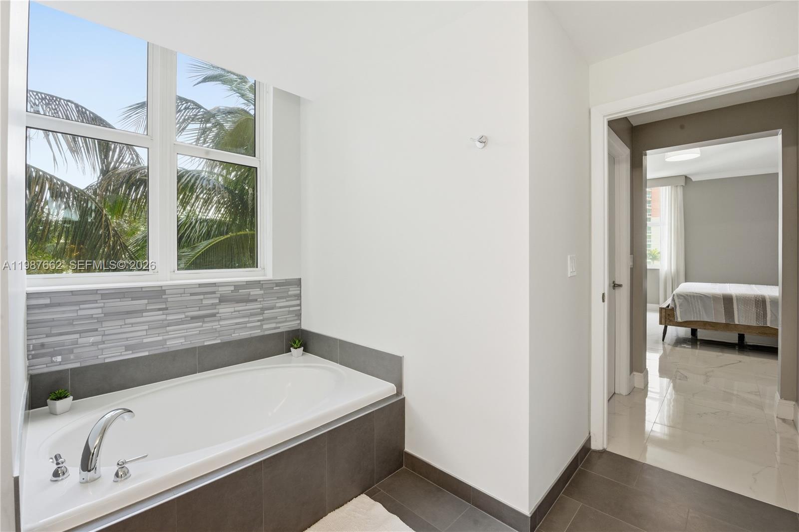 image Aventura Marina 215