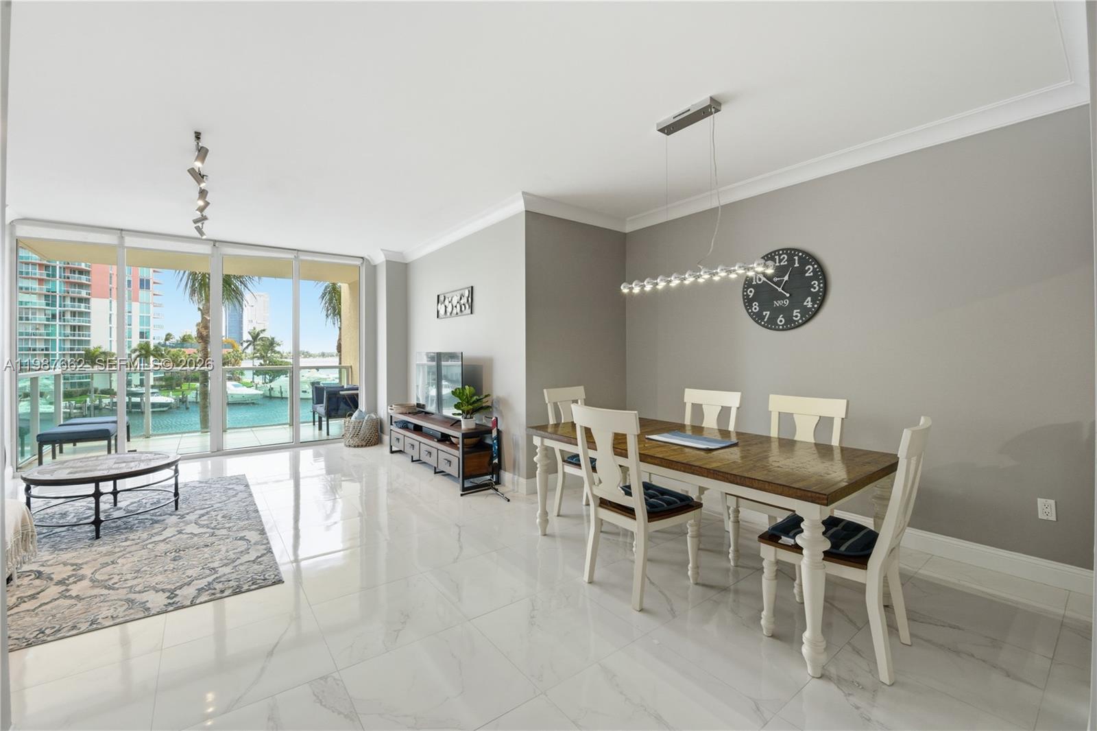 image Aventura Marina 25