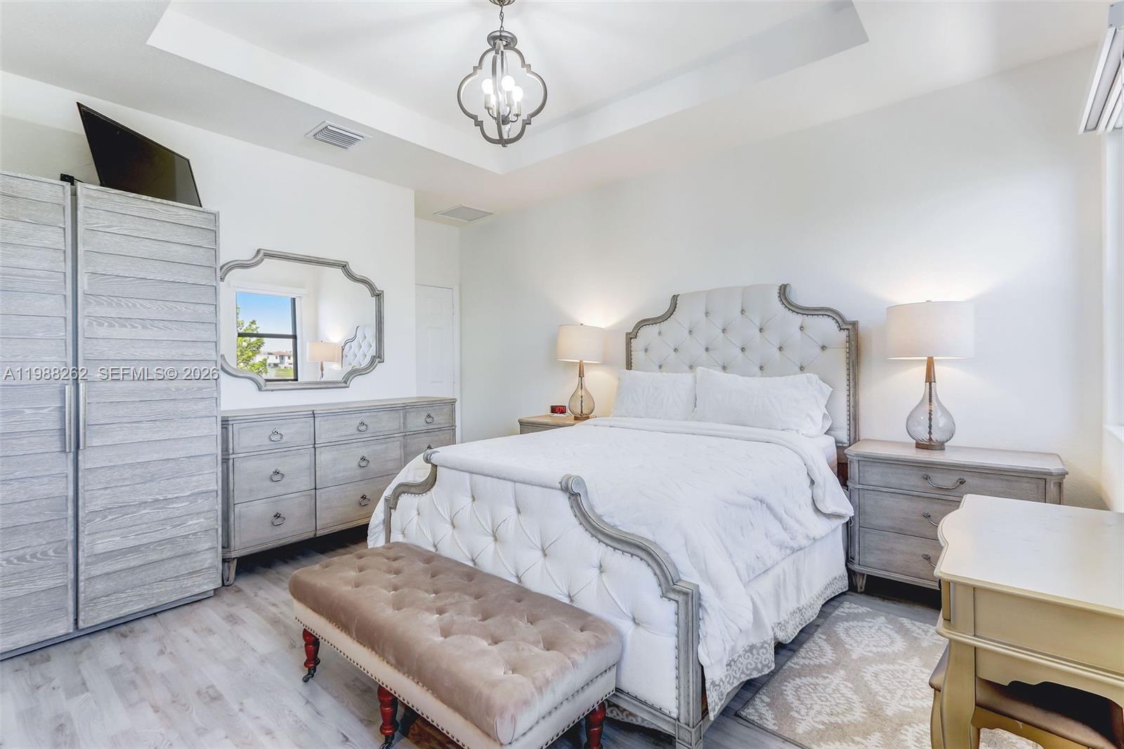 3375 W 100th Ter Hialeah, FL 33018