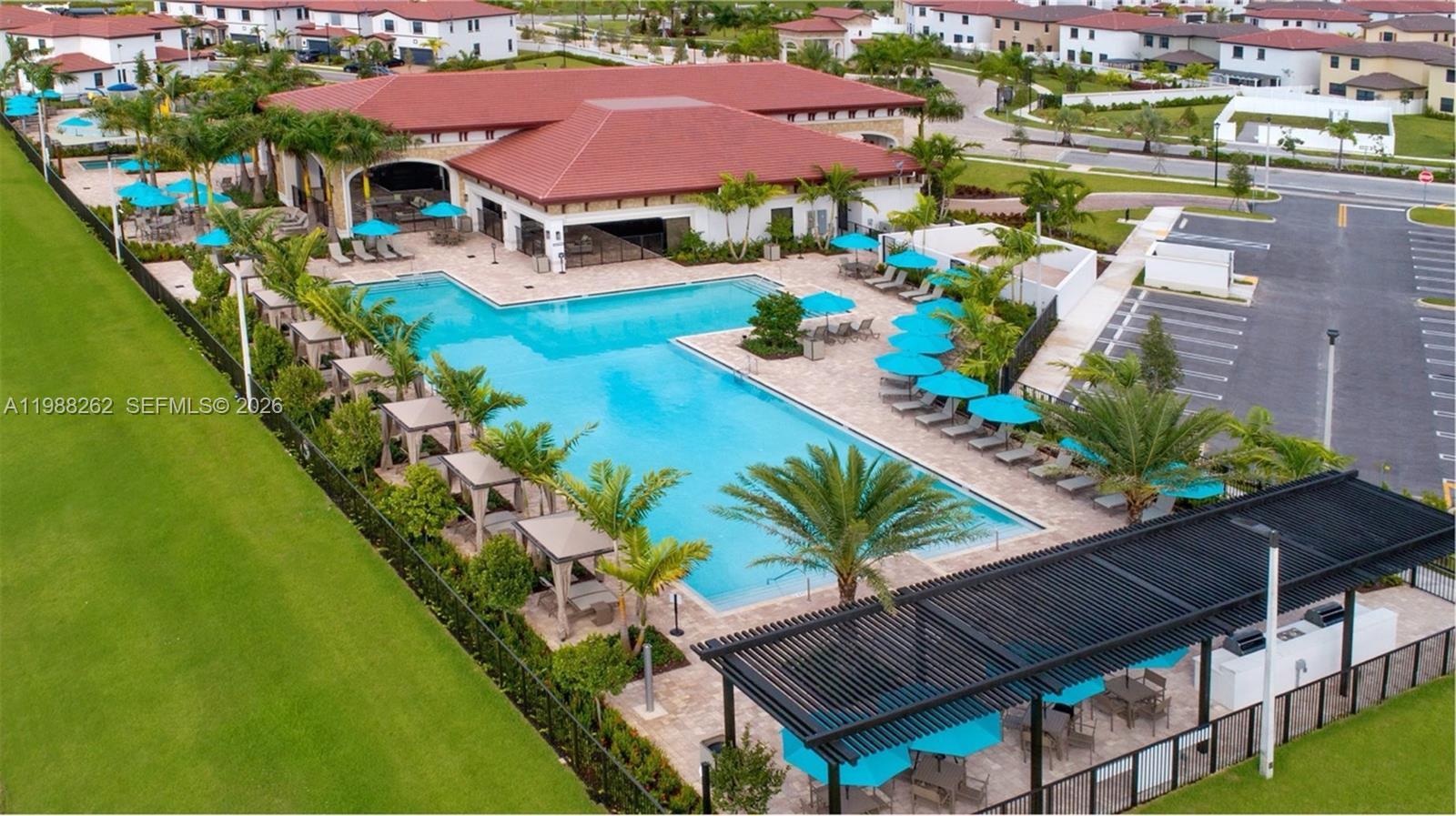 3375 W 100th Ter Hialeah, FL 33018