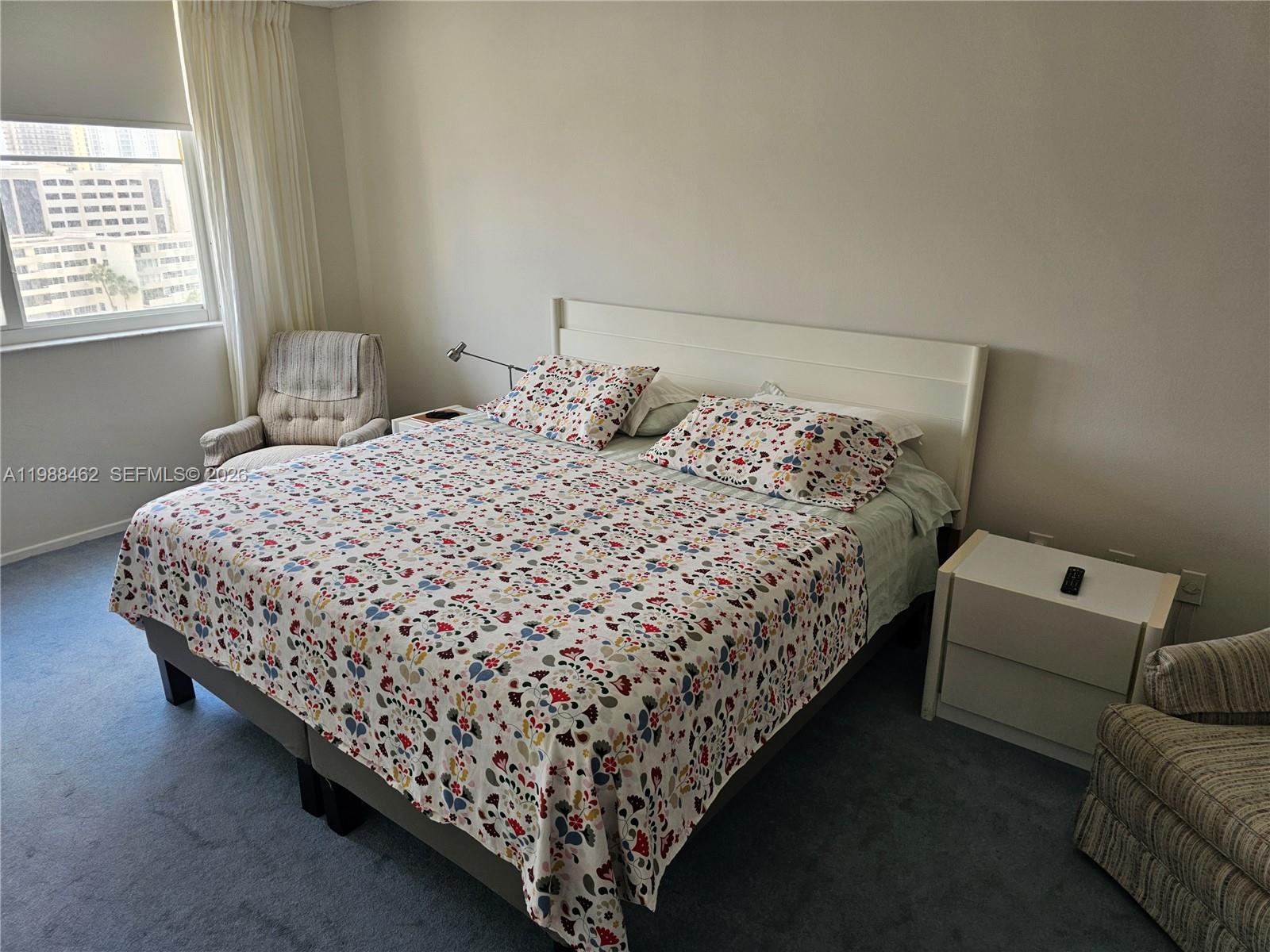 image Arlen House Condo9