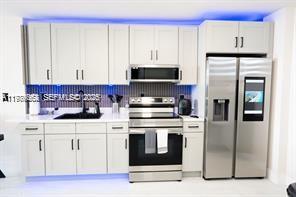 2903 N Miami Bch Blvd #903 North Miami Beach, FL 33160