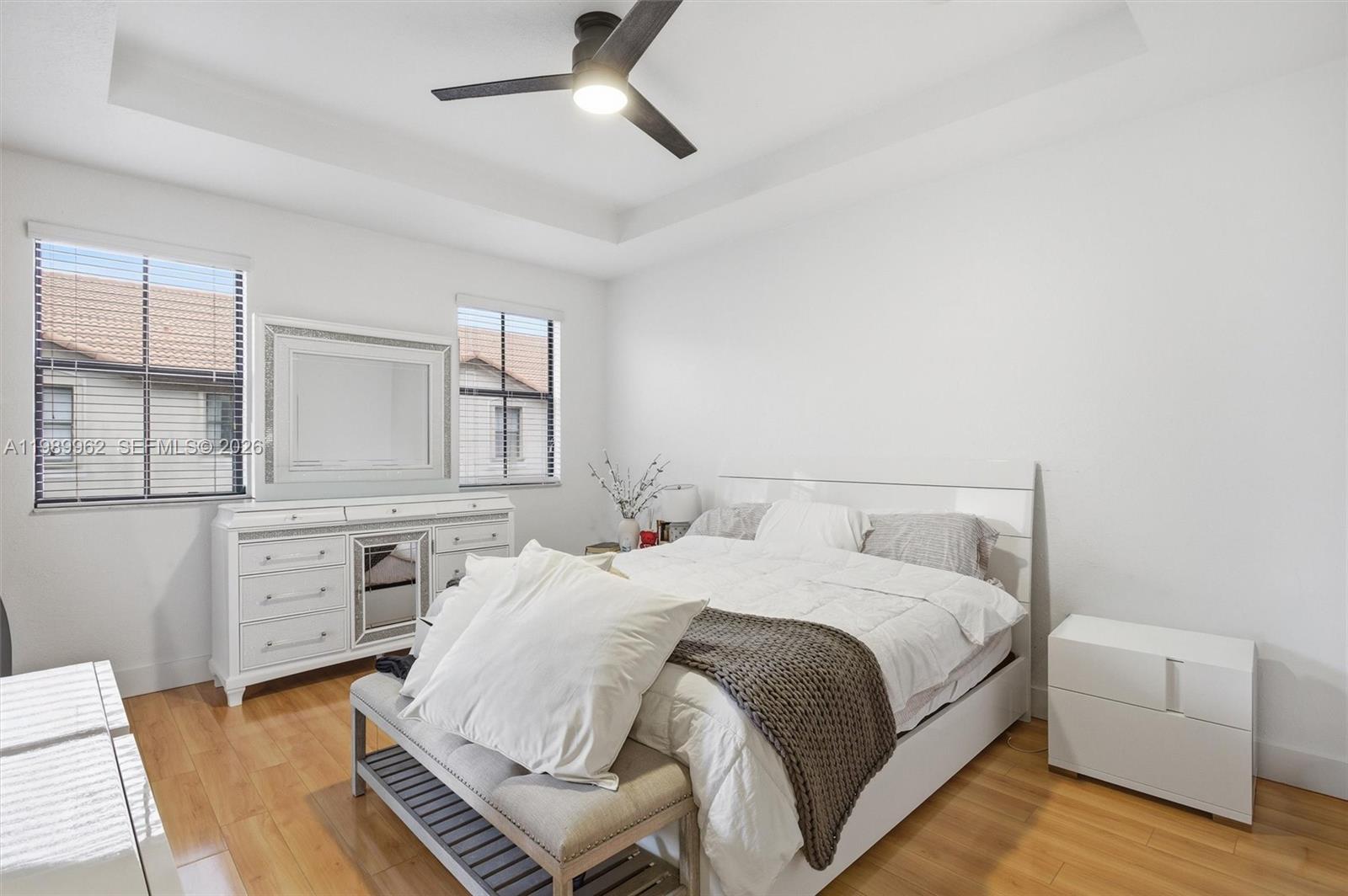 10319 NW 30th Ter Doral, FL 33172