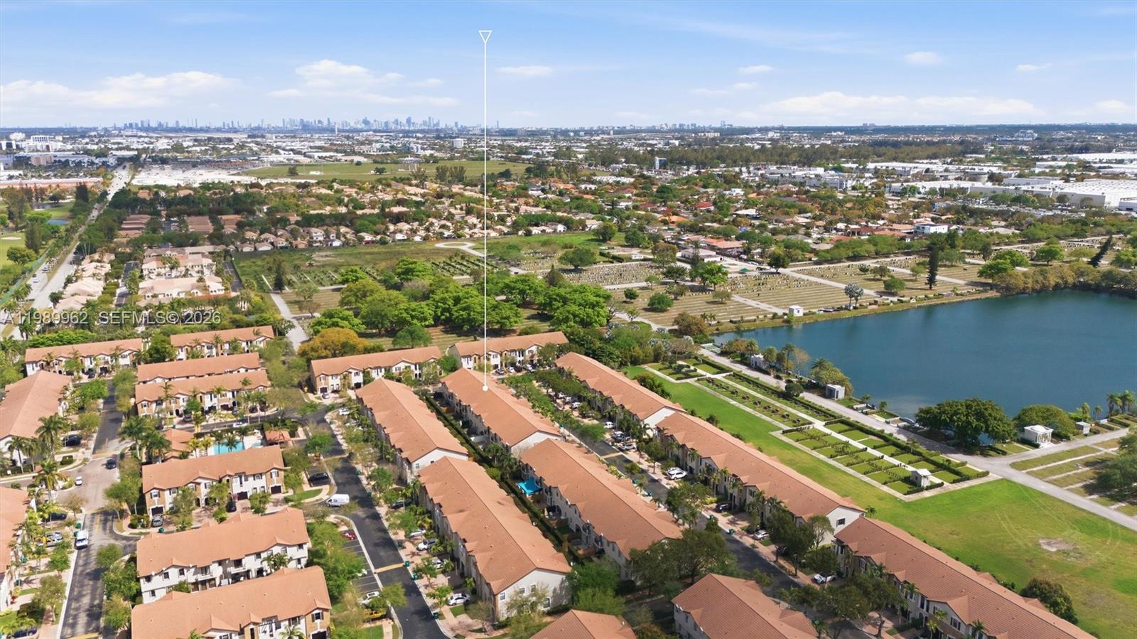 10319 NW 30th Ter Doral, FL 33172