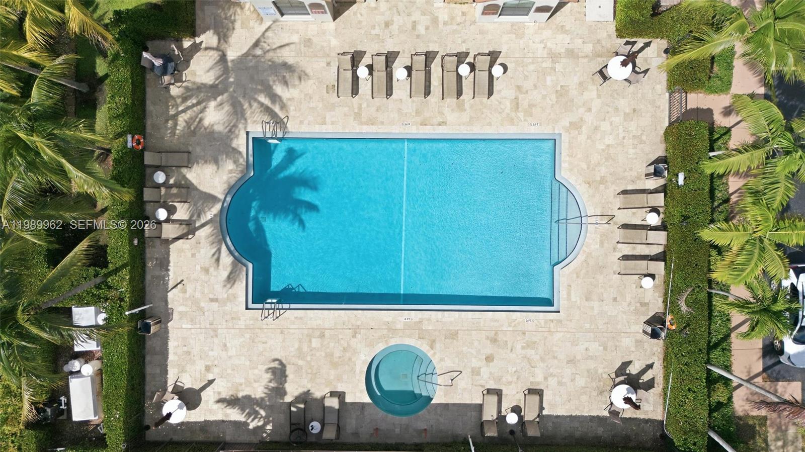 10319 NW 30th Ter Doral, FL 33172